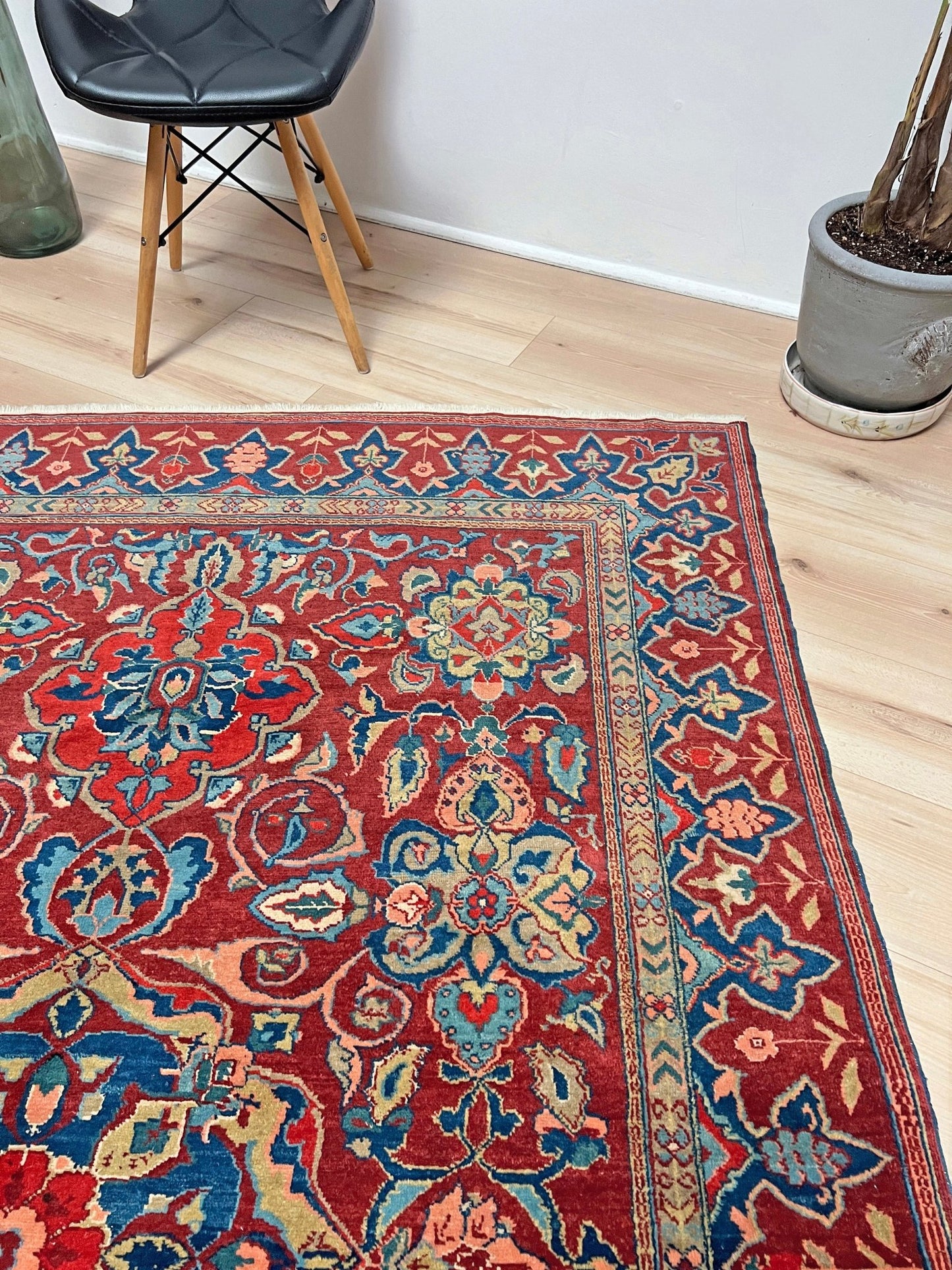 kuba handmade wool caucasian vintage floral rug. Small scatter 5x7 rug. Oriental rug shop San Francisco Bay Area