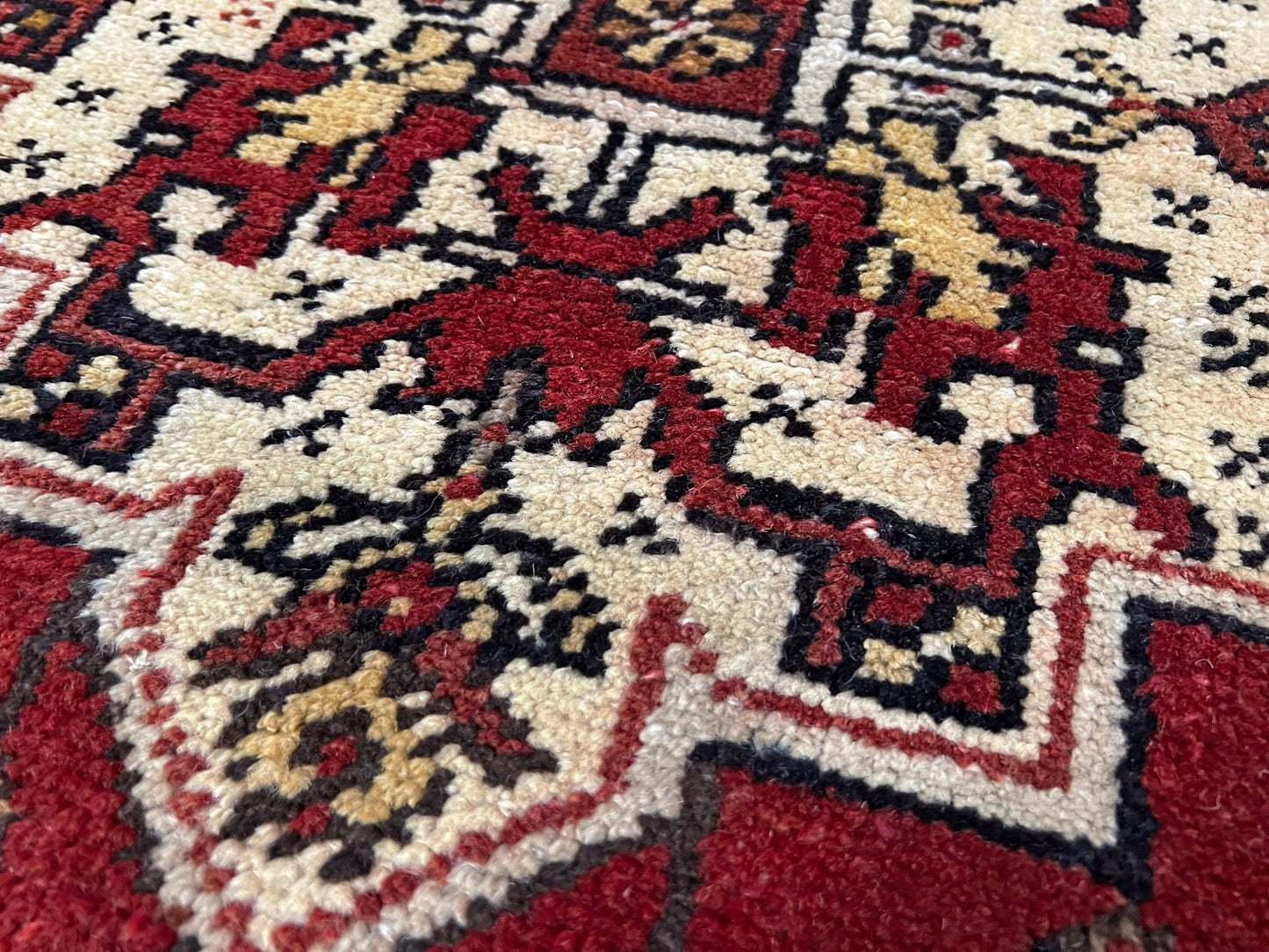 Maden vintage small turkish rug shop san francisco bay area. 3x5 handmade wool rug. Buy handmade rug online free shipping