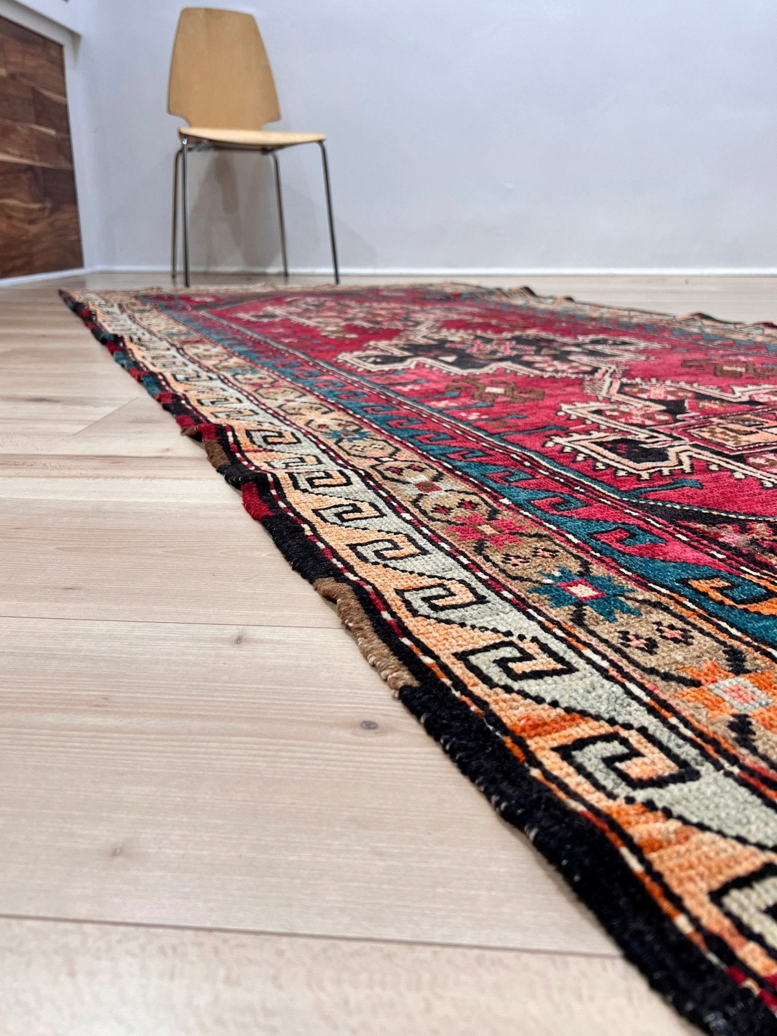 Derbend caucasian wide runner wool rug. Oriental rug store San Francisco Bay Area. . Buy handmade rug online