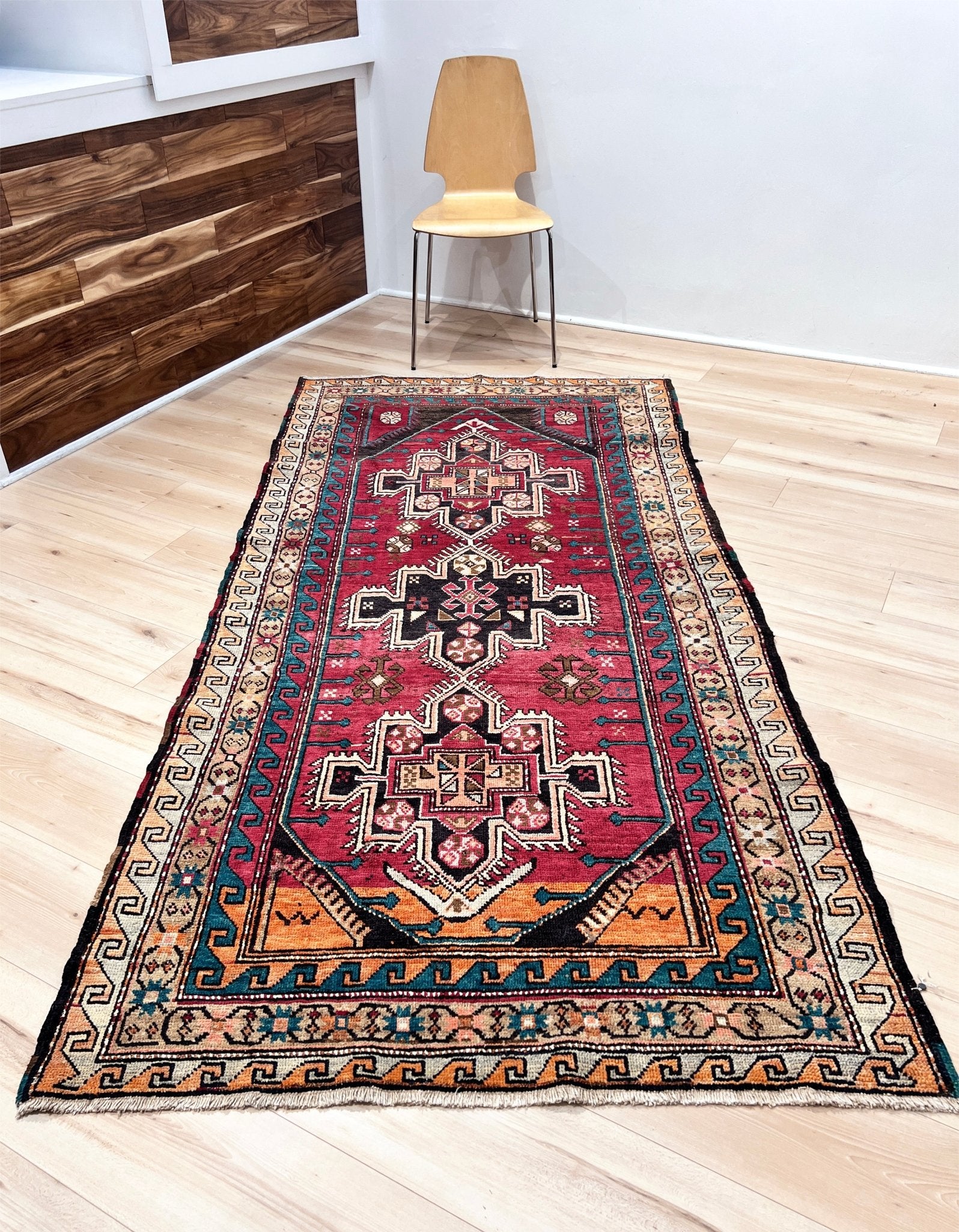 Derbend caucasian wide runner wool rug. Oriental rug store San Francisco Bay Area. . Buy handmade rug online