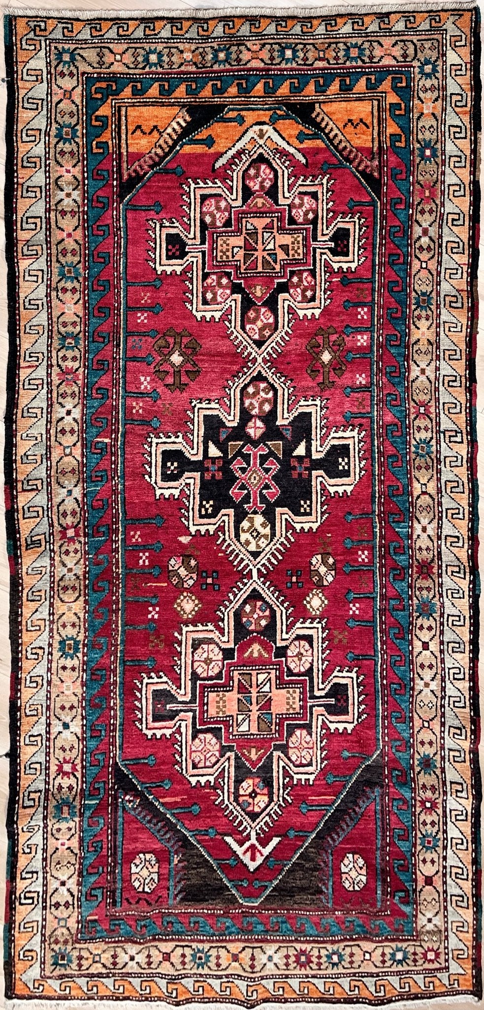 Derbend caucasian wide runner wool rug. Oriental rug store San Francisco Bay Area. . Buy handmade rug online