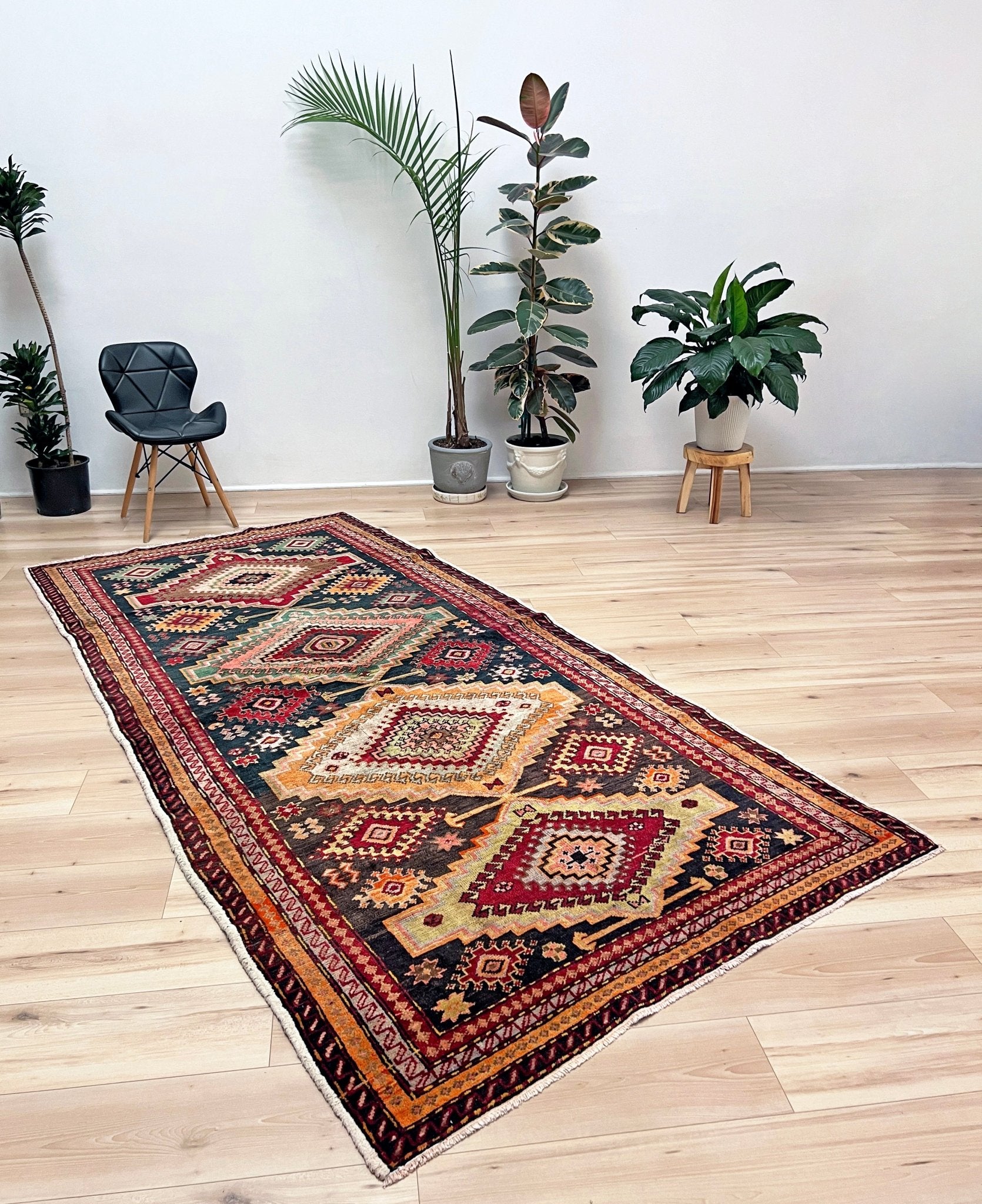 Kuba caucasian handmade wool vintage wide runner rug. Buy oriental rug shop san francisco bay area. Buy rug online free