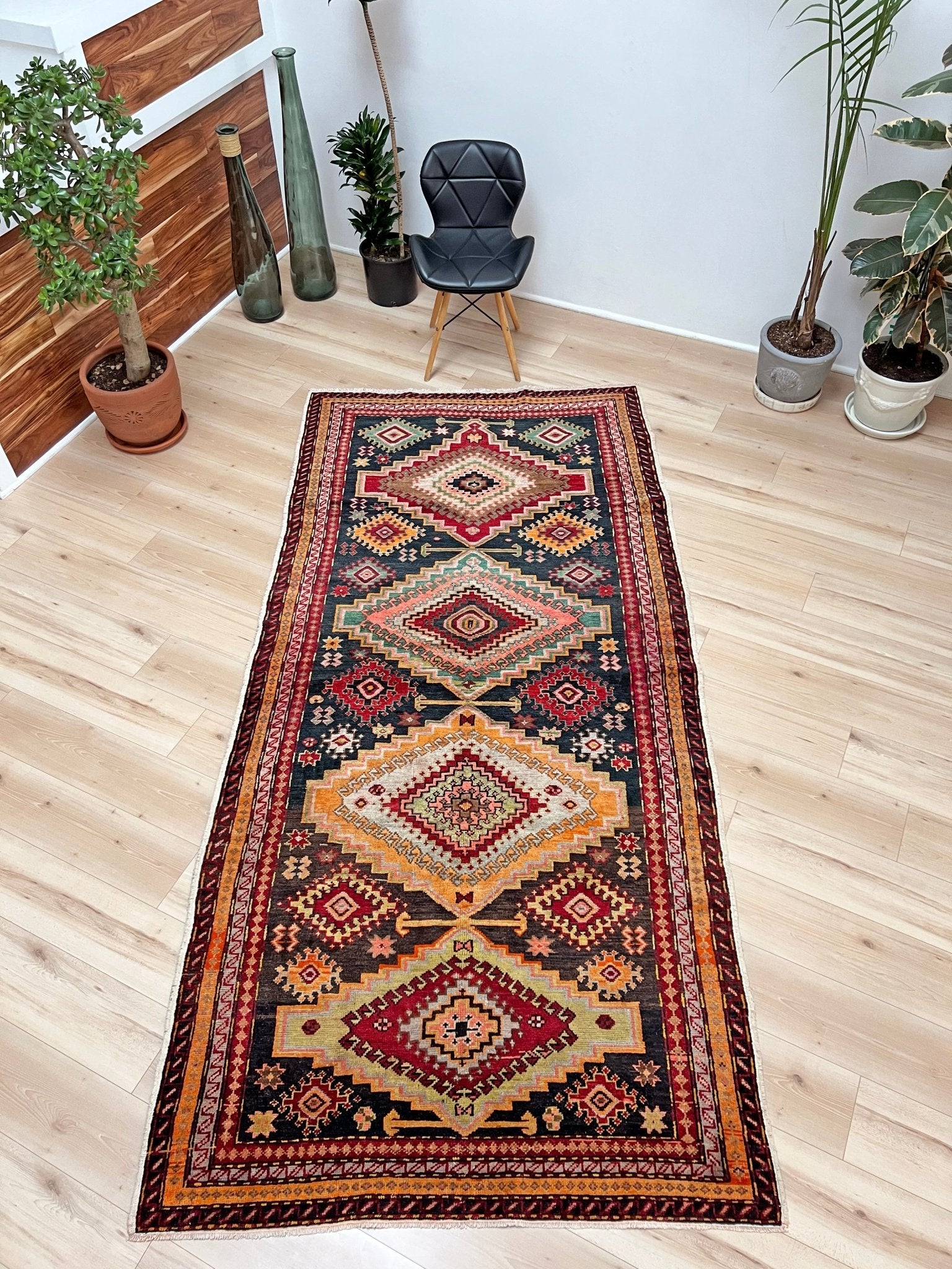 Kuba caucasian handmade wool vintage wide runner rug. Buy oriental rug shop san francisco bay area. Buy rug online free