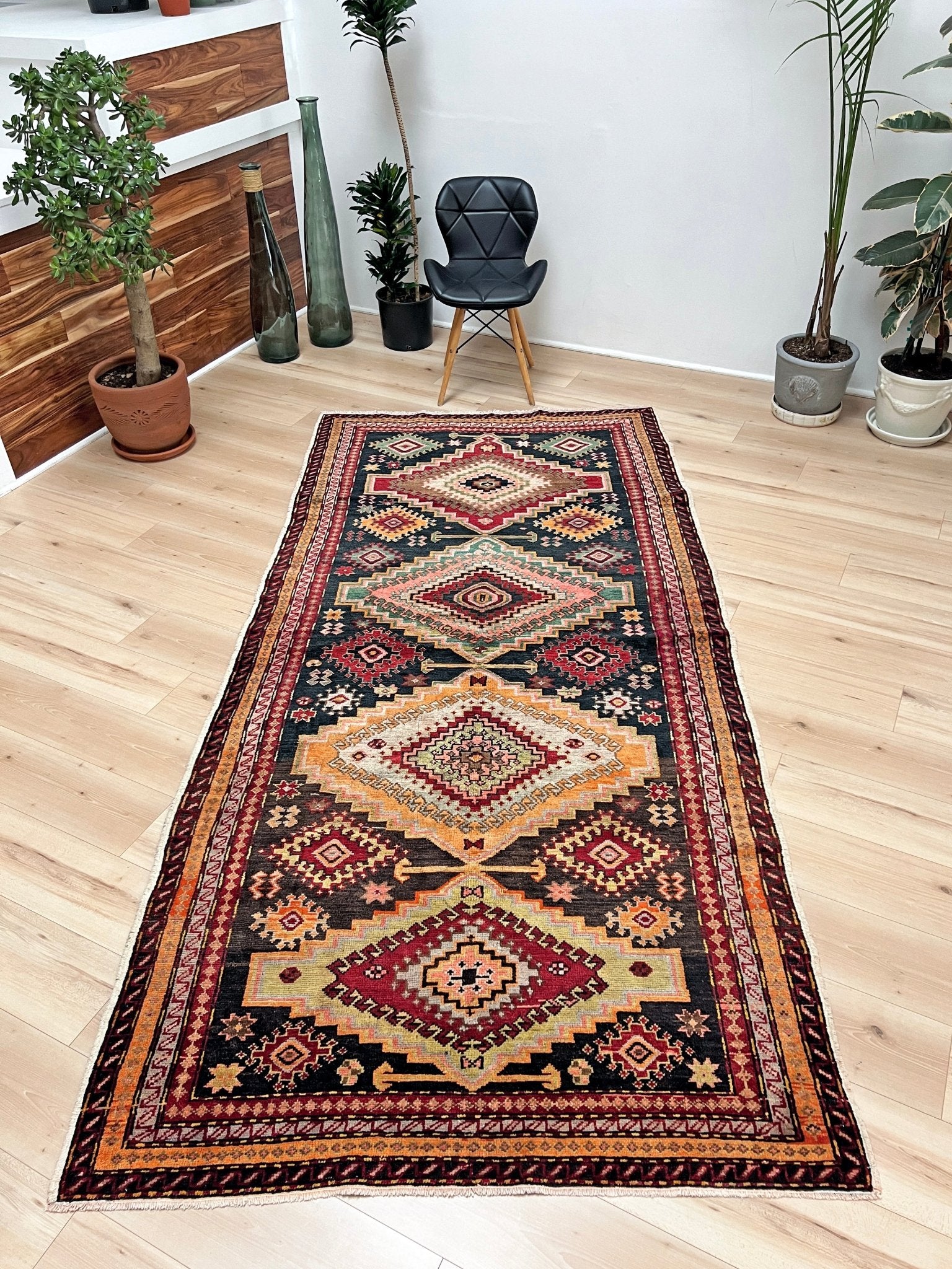 Kuba caucasian handmade wool vintage wide runner rug. Buy oriental rug shop san francisco bay area. Buy rug online free