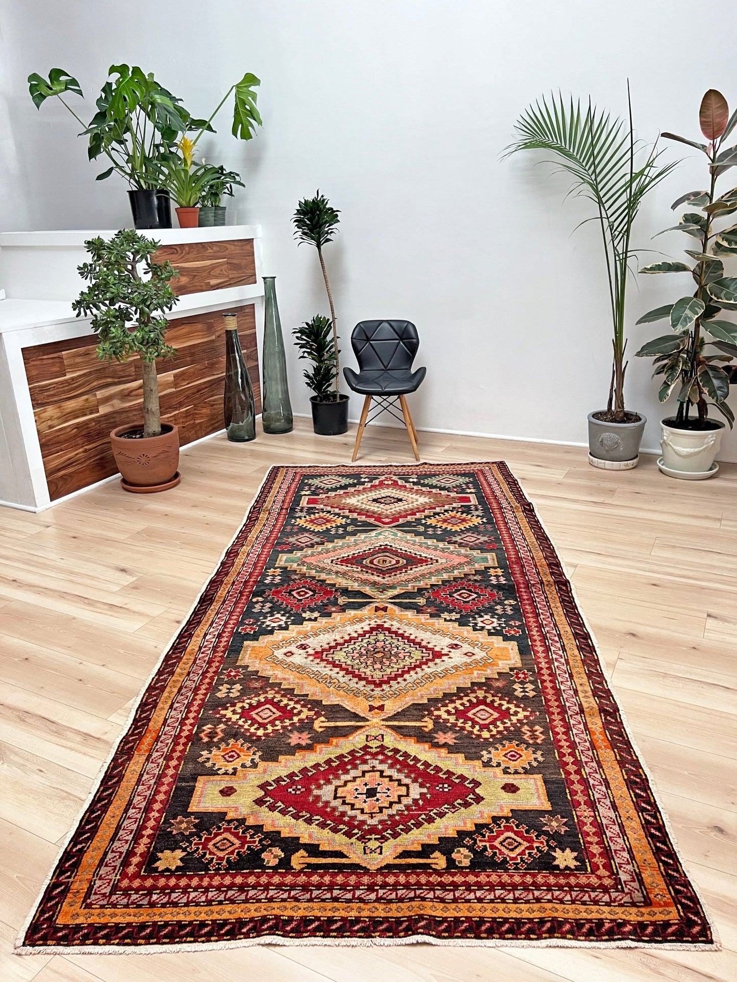 Kuba caucasian handmade wool vintage wide runner rug. Buy oriental rug shop san francisco bay area. Buy rug online free