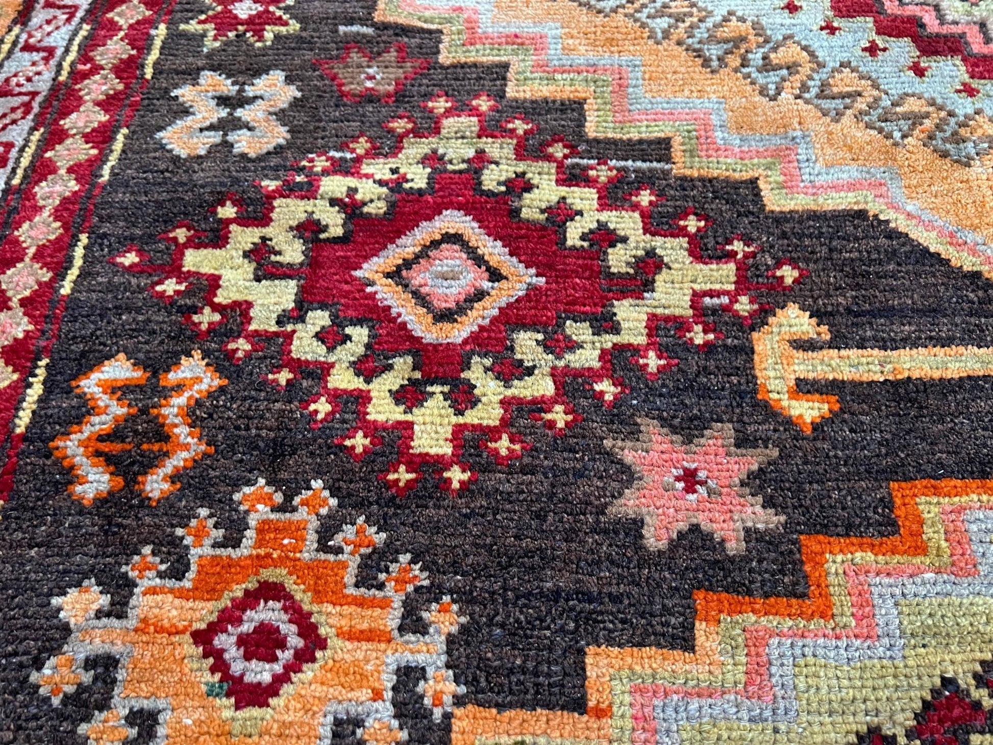 Kuba caucasian handmade wool vintage wide runner rug. Buy oriental rug shop san francisco bay area. Buy rug online free