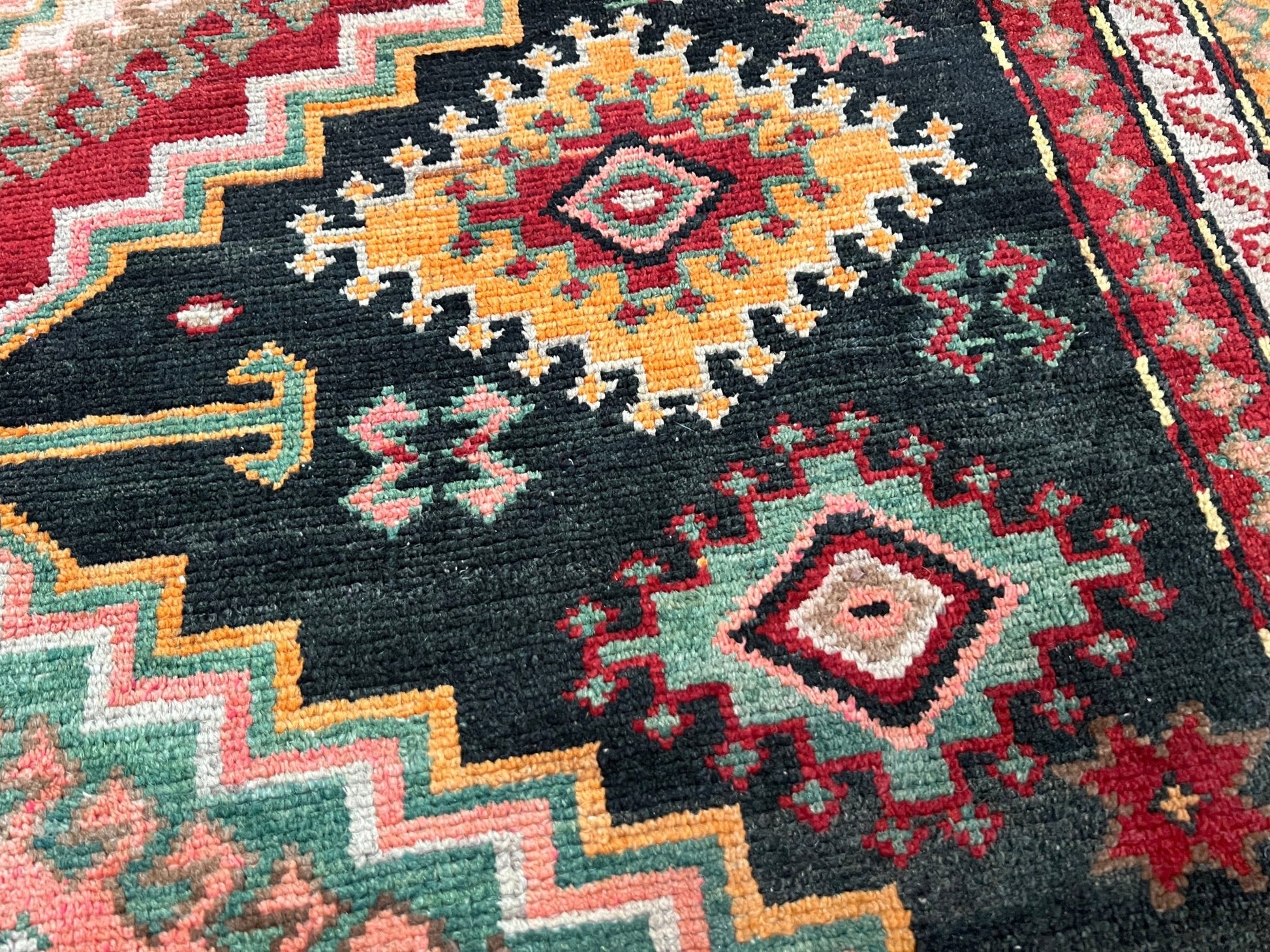 Kuba caucasian handmade wool vintage wide runner rug. Buy oriental rug shop san francisco bay area. Buy rug online free