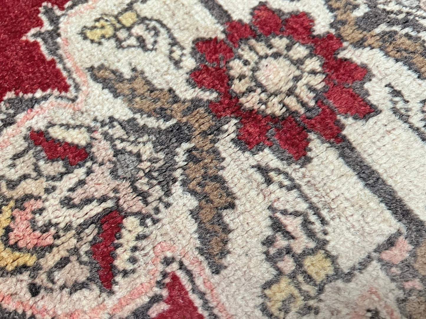 Kirsehir handmade wool vintage turkish rug shop san francisco bay area. Buy handmade rug online free shipping USA Canada.