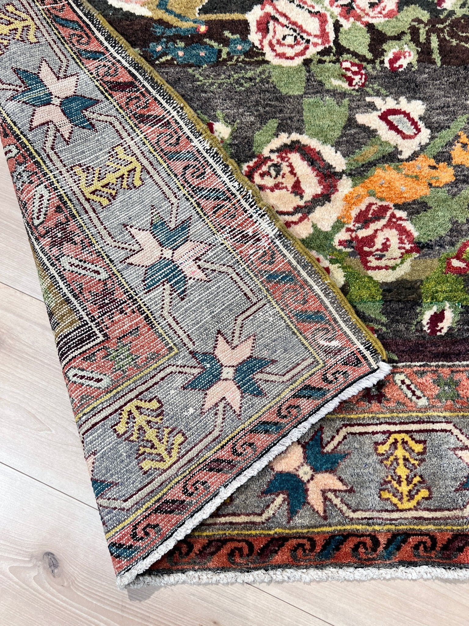 karabagh roses vintage caucasian rug. Oriental rug shop San Francisco Bay Area. Buy handmade wool rug online free shipping
