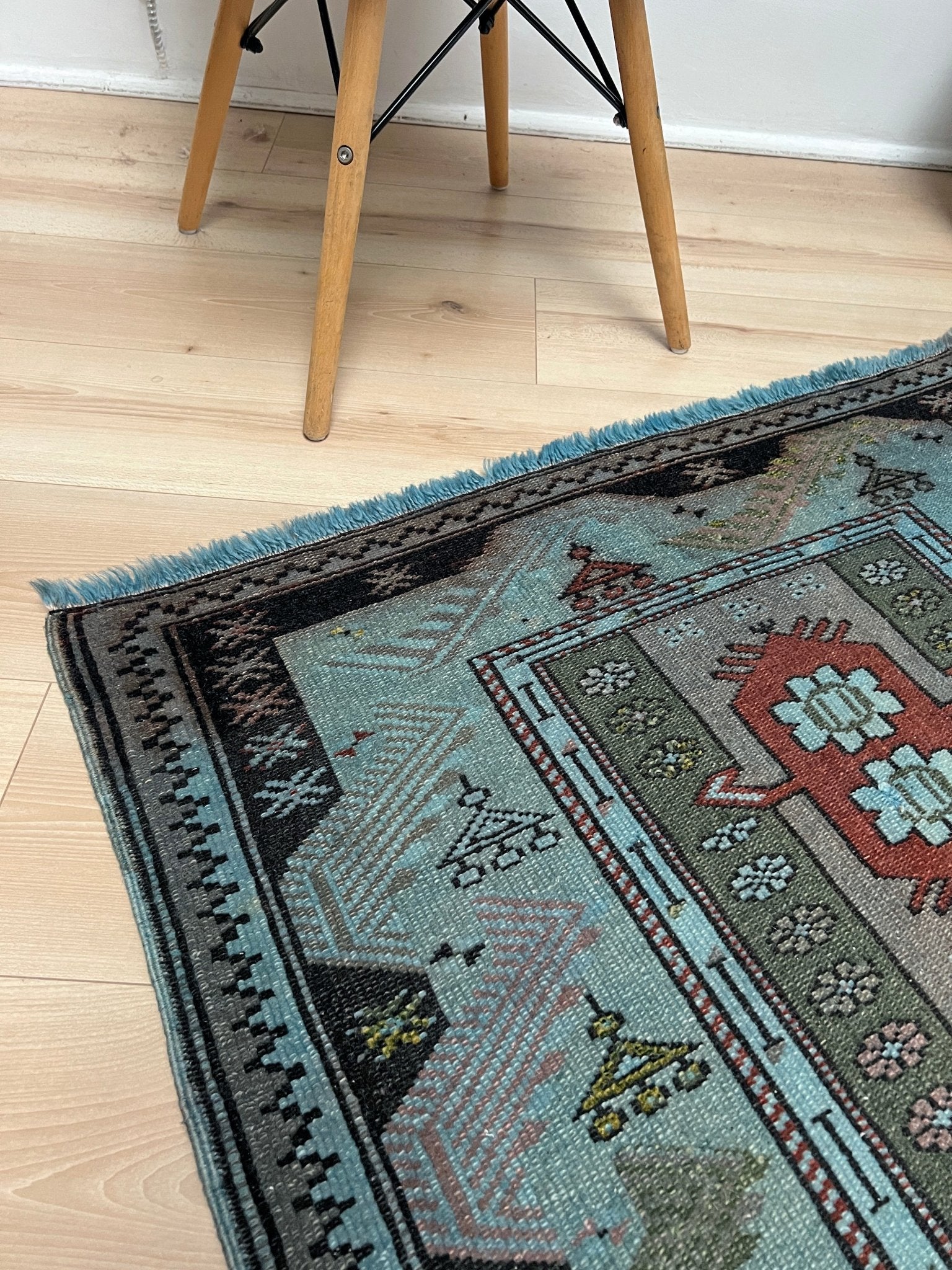 Milas small blue handmade wool vintage Turkish rug shop san francisco bay area. Buy rug online free shipping USA Canada.