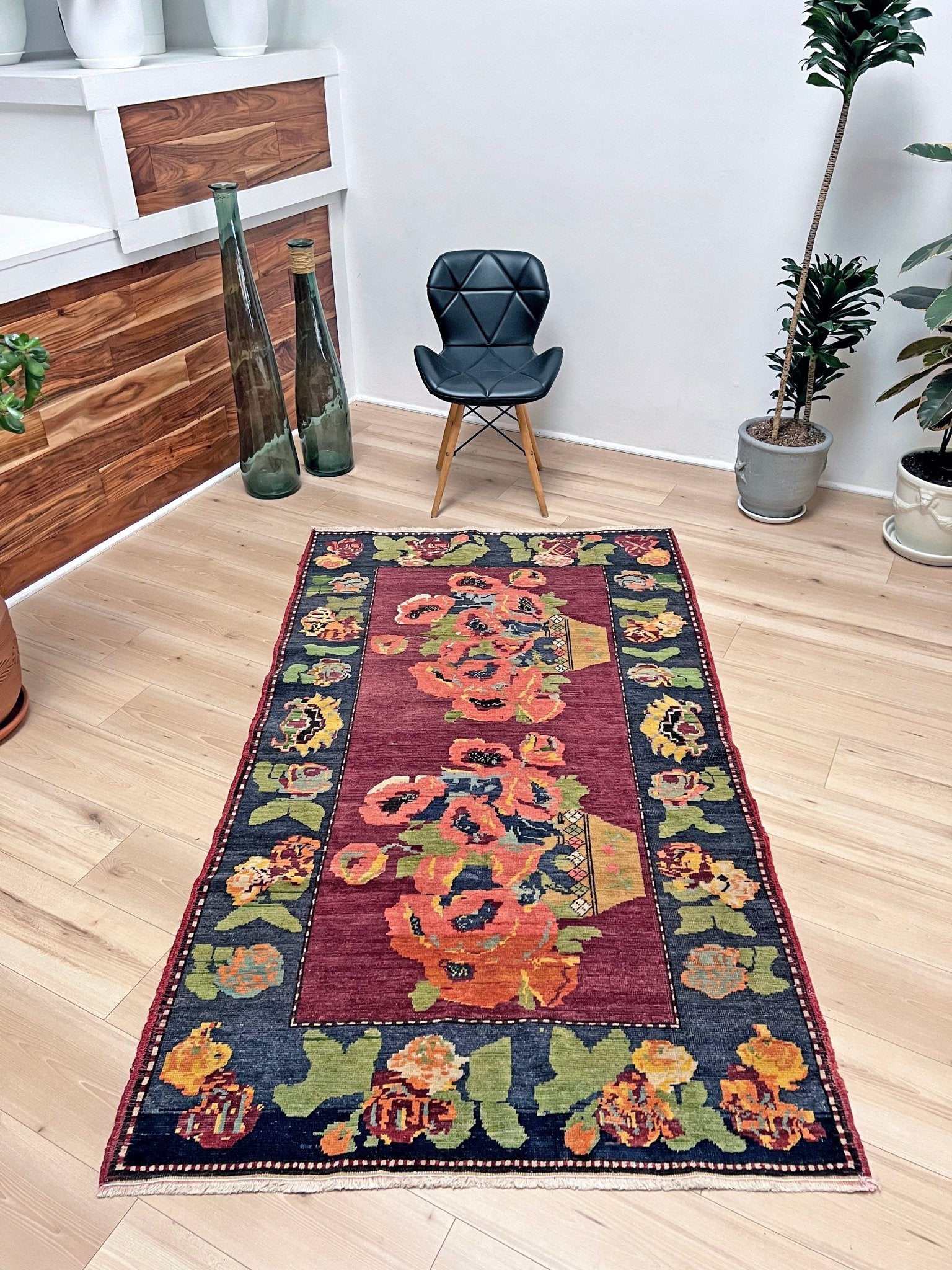 Pictoral floral caucasian rug wall hanging. Buy small handmade wool rug shop san francisco bay area berkeley. Buy rug online