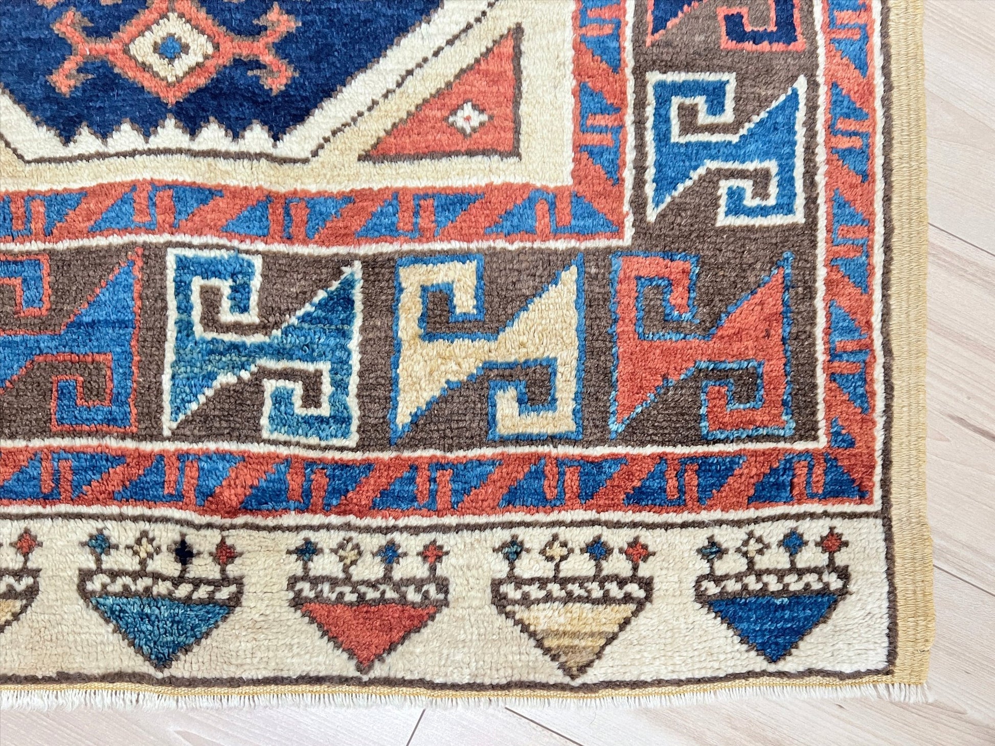 Konya handmade Turkish wool handmade Mini Rug rug shop san francisco bay area. Buy rug online free shipping USA Canada.