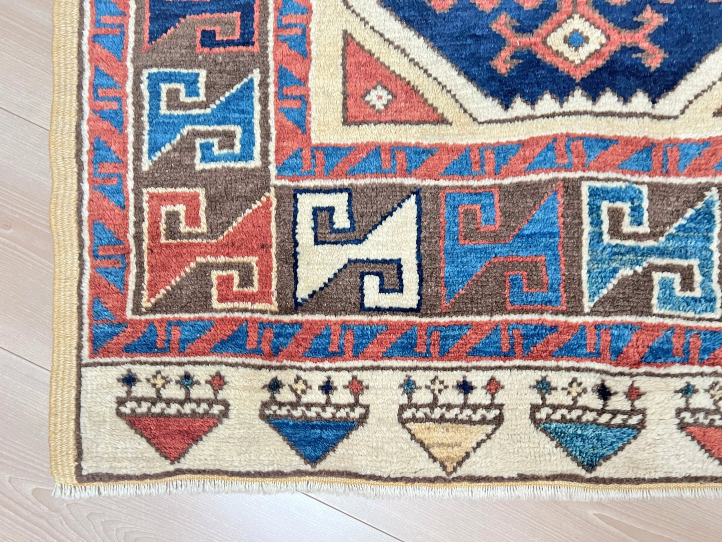 Konya handmade Turkish wool handmade Mini Rug rug shop san francisco bay area. Buy rug online free shipping USA Canada.