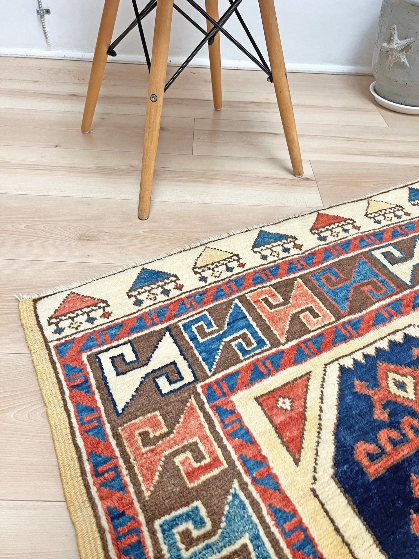 Konya handmade Turkish wool handmade Mini Rug rug shop san francisco bay area. Buy rug online free shipping USA Canada.