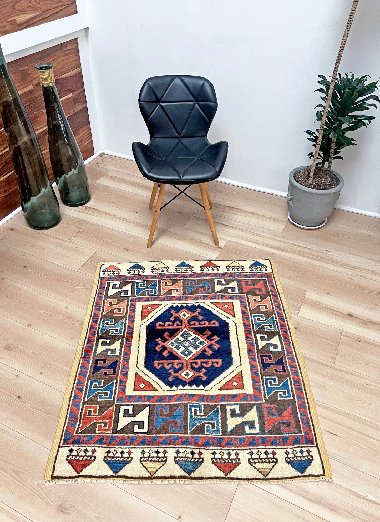 Konya handmade Turkish wool handmade Mini Rug rug shop san francisco bay area. Buy rug online free shipping USA Canada.