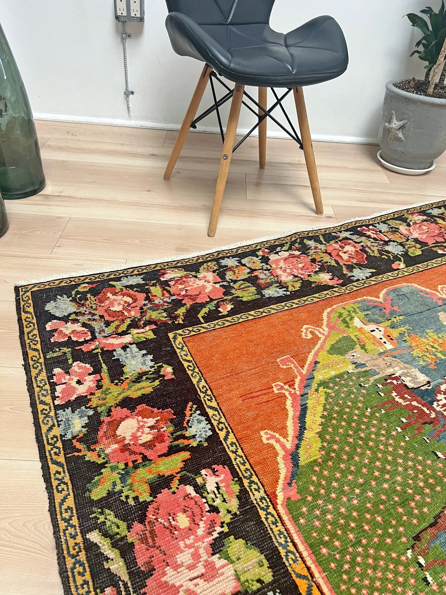 Pictoral floral caucasian rug wall hanging. Buy small handmade wool rug shop san francisco bay area berkeley. Buy rug online