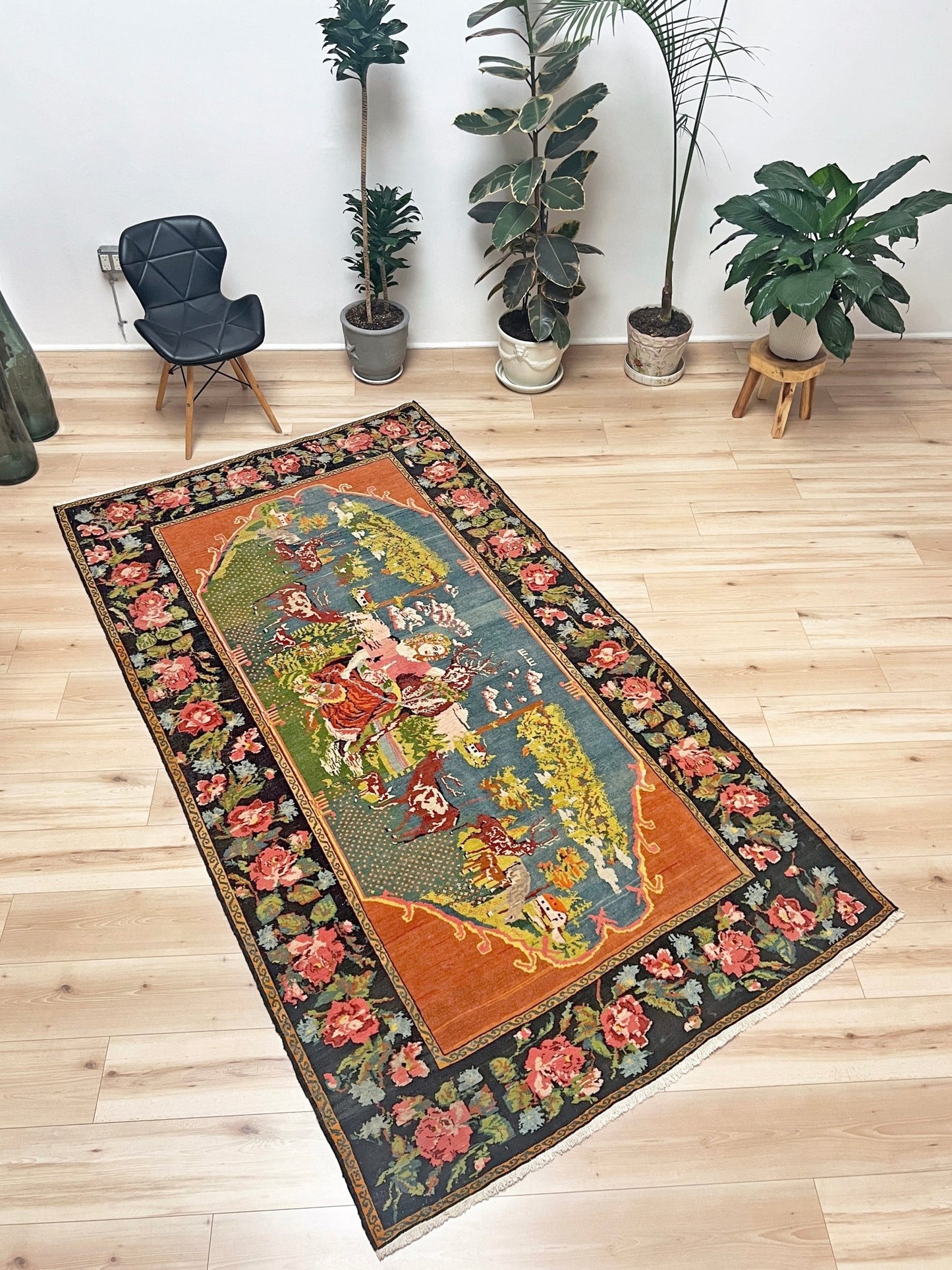 Pictoral floral caucasian rug wall hanging. Buy small handmade wool rug shop san francisco bay area berkeley. Buy rug online