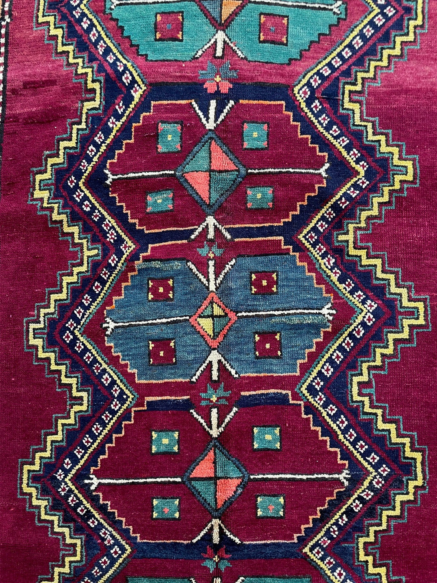 Kazak Caucasian Tribal Vintage Rug Shop San Francisco Bay Area. Buy handmade wool rug online free shipping USA and Canada.