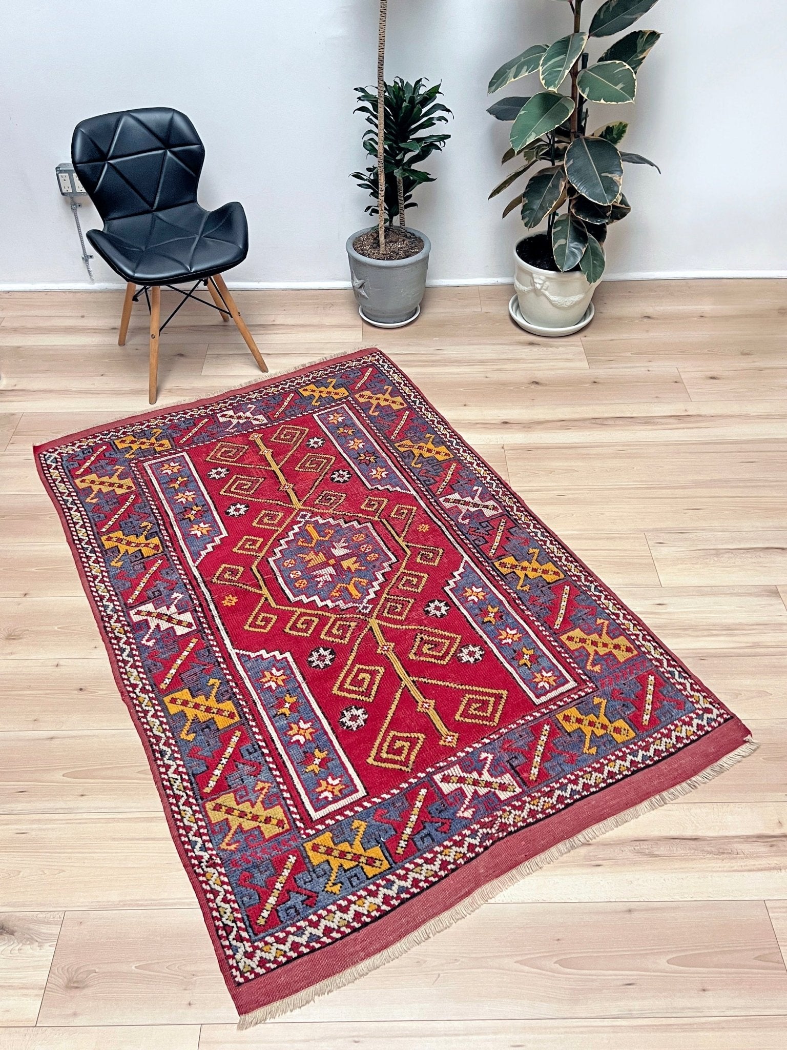 Canakkale vintage turkish rug Handmade wool small rug for nursery living room bedroom Turkish rug shop san francisco bay area