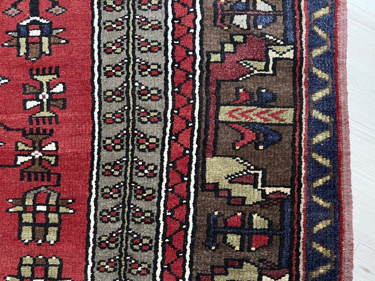 Konya vintage wool turkish rug shop san francisco bay area. Oriental rug store palo alto, berkeley. Scatter handmade rug