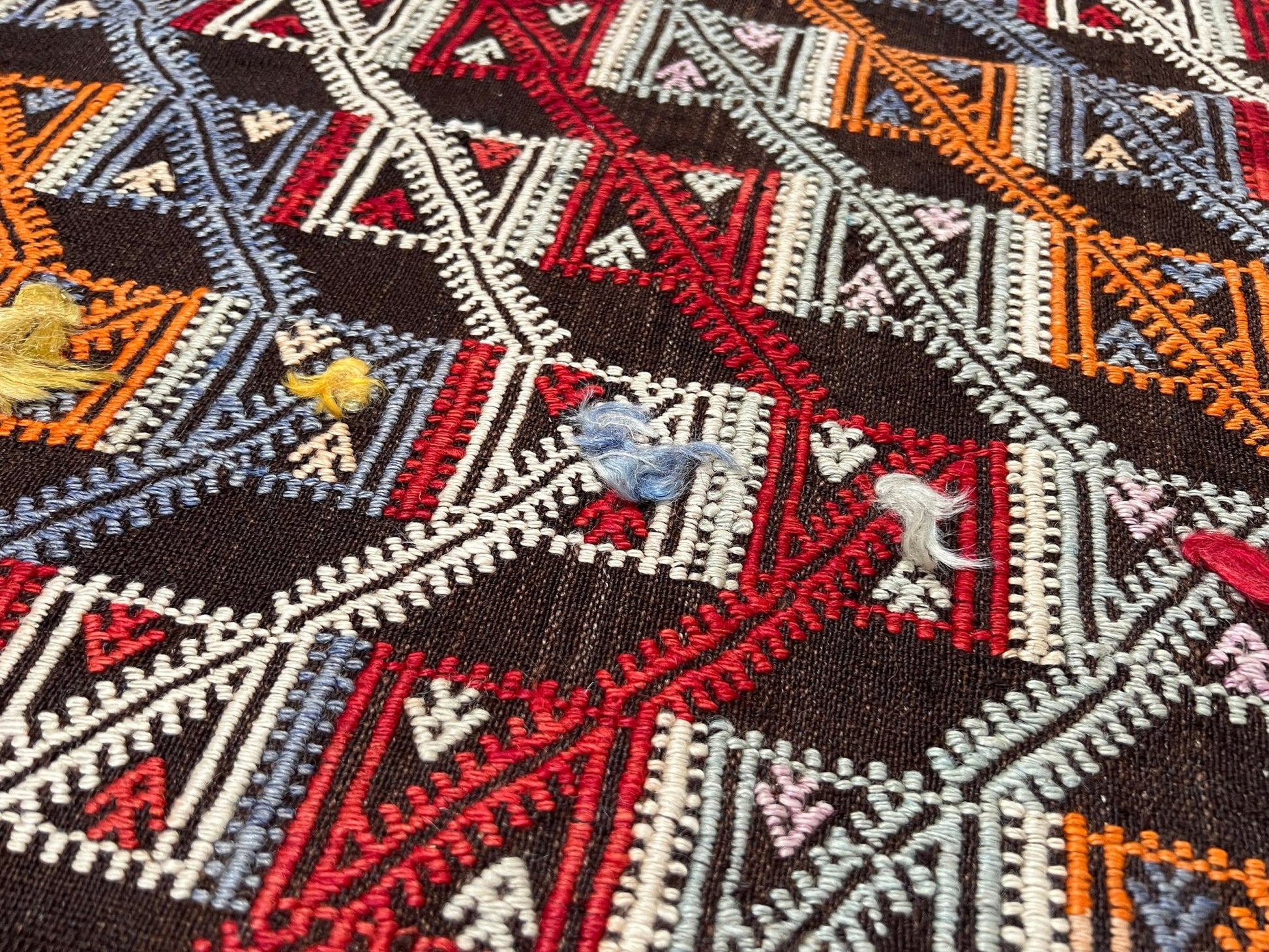 handmade turkish kilim rug shop san francisco bay area. Warm color, vibrant color  turkish rug shop berkeley oriental rug shopping online  Californiz