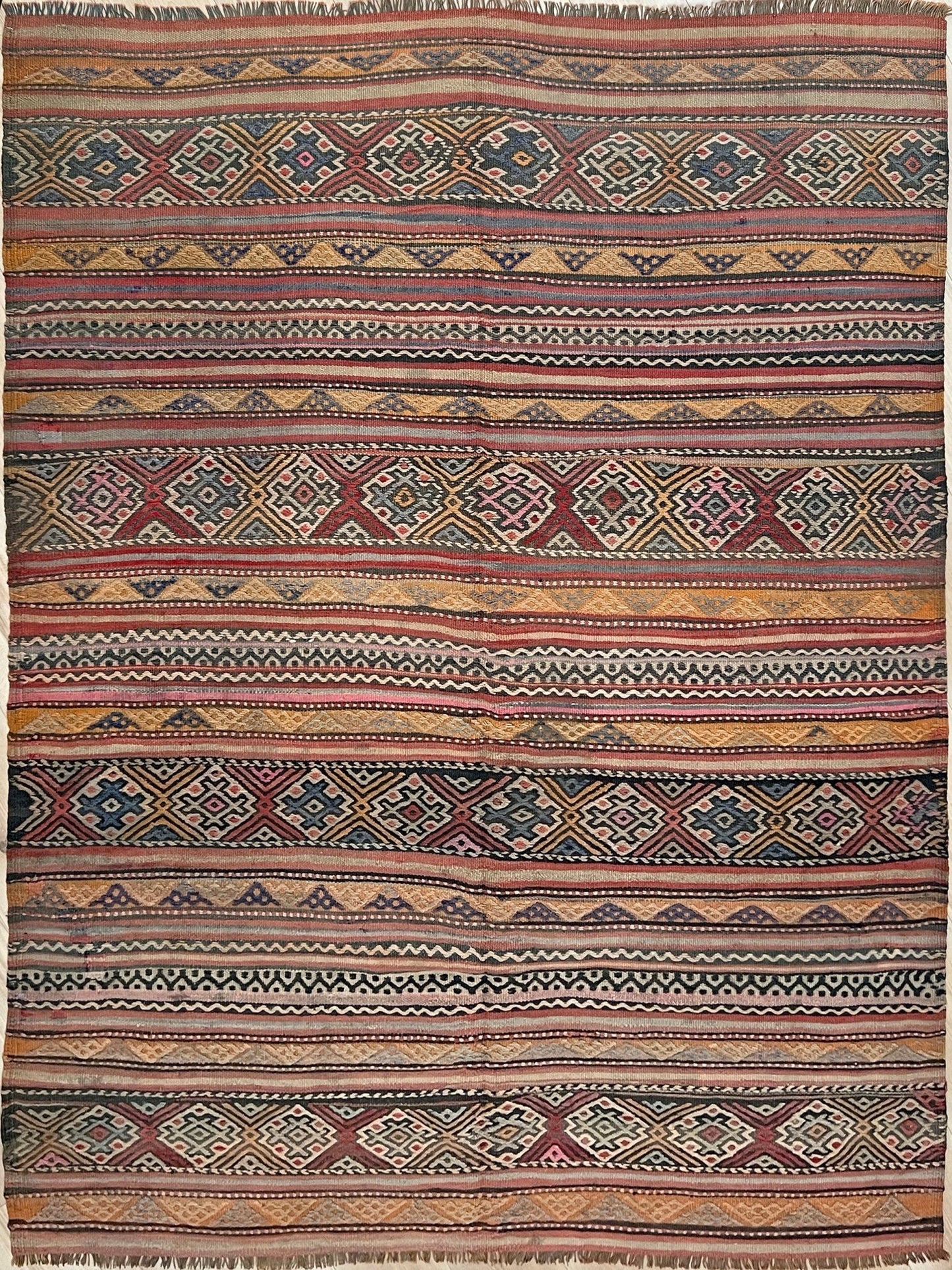 Handmade Turkish Kilim rug shop. Wool 6x8 rug for living room bedroom nursery kitchen dining. Turkish rug shop san francisco bay area