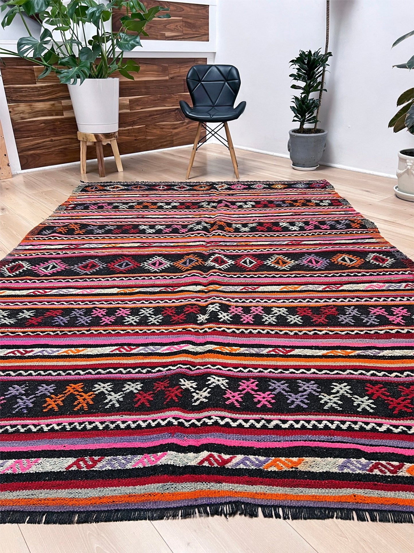 Pink striped Turkish kilim rug shop berkeley. Handmade rug San Francisco bay area. Vibrant color handmade wool rug. 