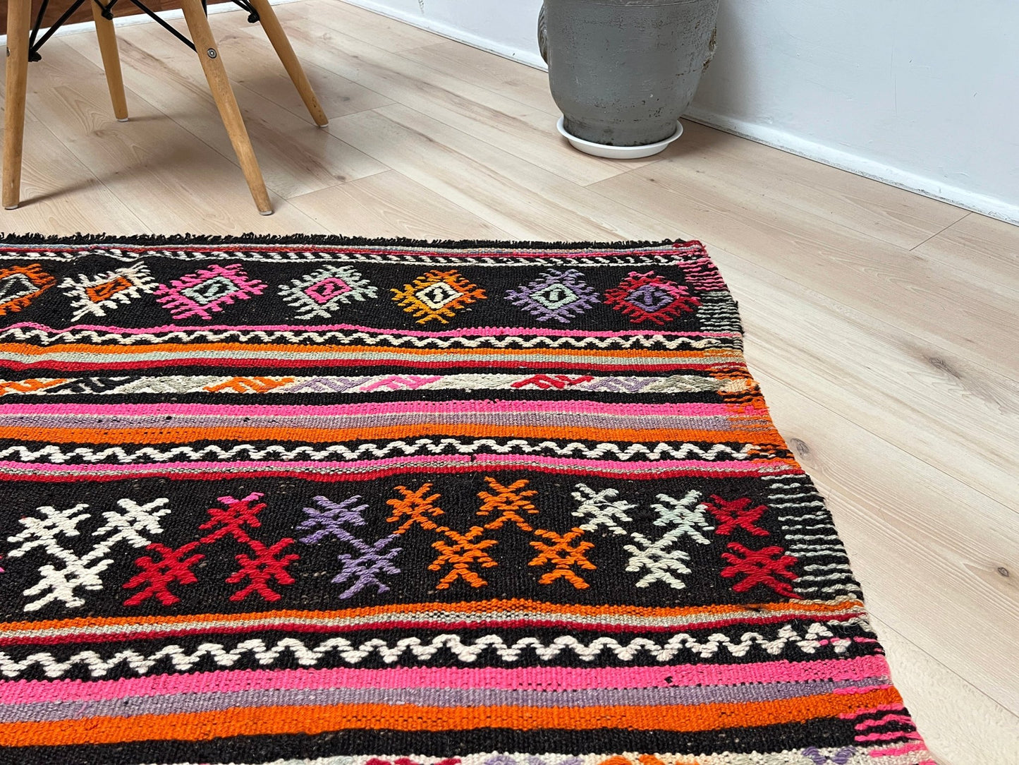 Pink striped Turkish kilim rug shop berkeley. Handmade rug San Francisco bay area. Vibrant color handmade wool rug. 