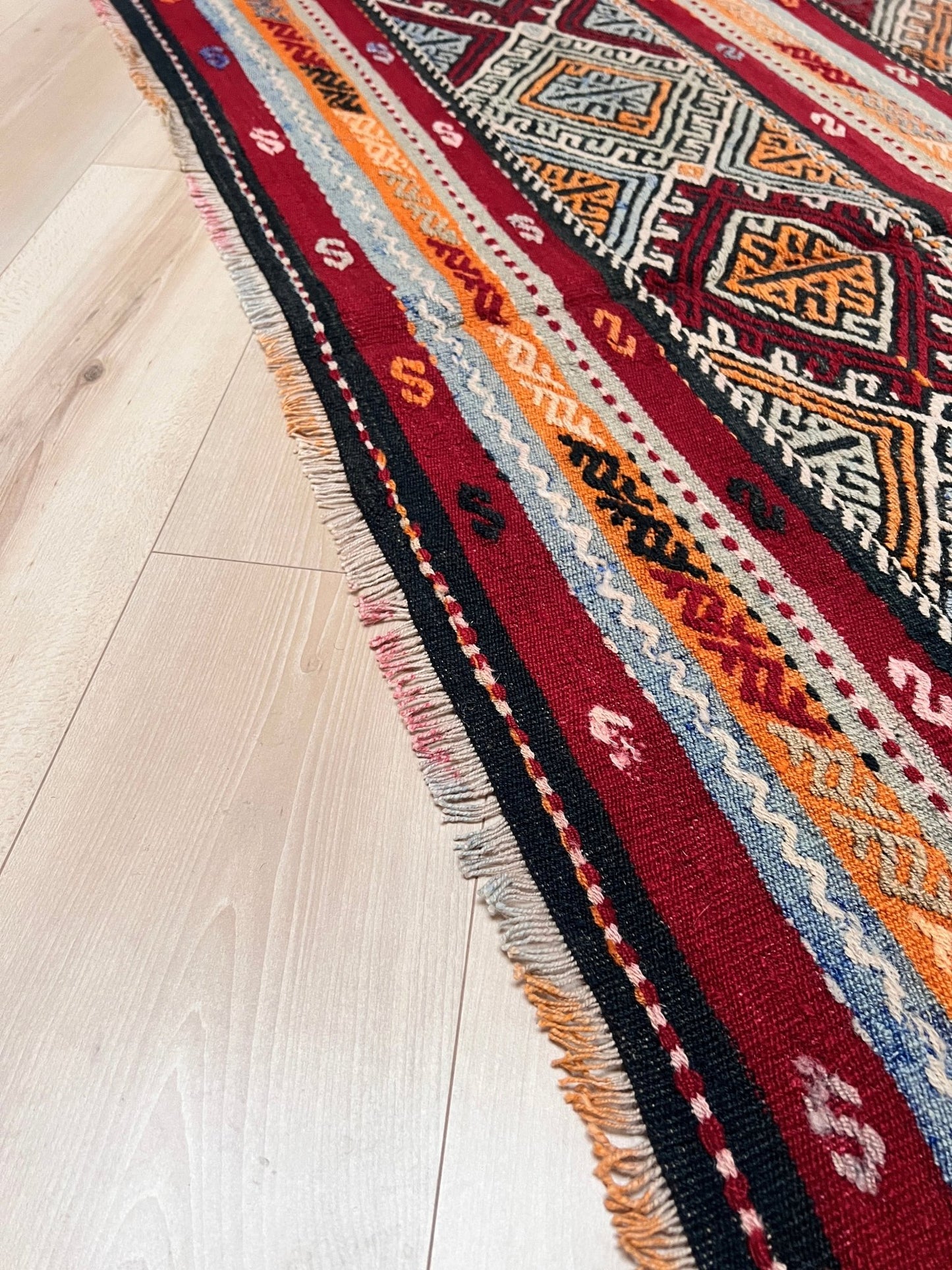 malatya cicim turkish kilim rug shop san francisco bay area. Oriental rug near me Berkeley, Portland Toronto. Buy kilim rug