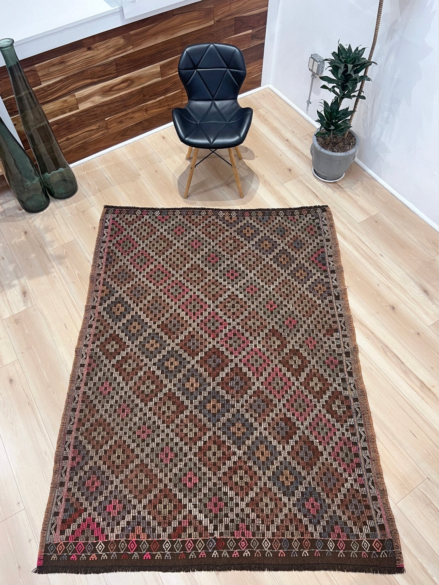 Malatya cicim turkish kilim rug shop. Handmade rug store san francisco bay area. Buy wool rug online shopping.