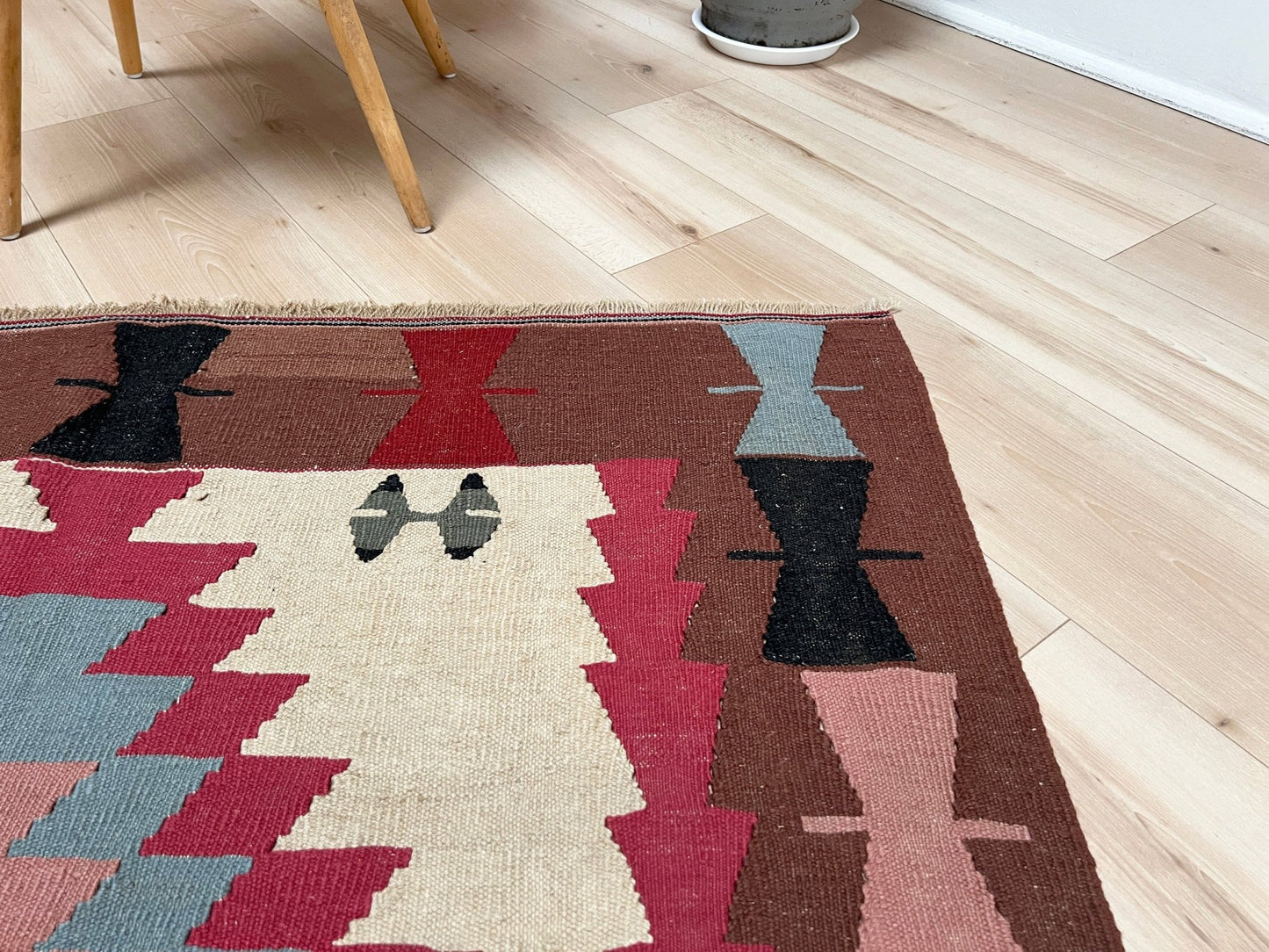 Navajo style flatweave Turkish Kilim rug shop san francisco bay  area. Handmade small wool carpet. Buy handmade rugs online