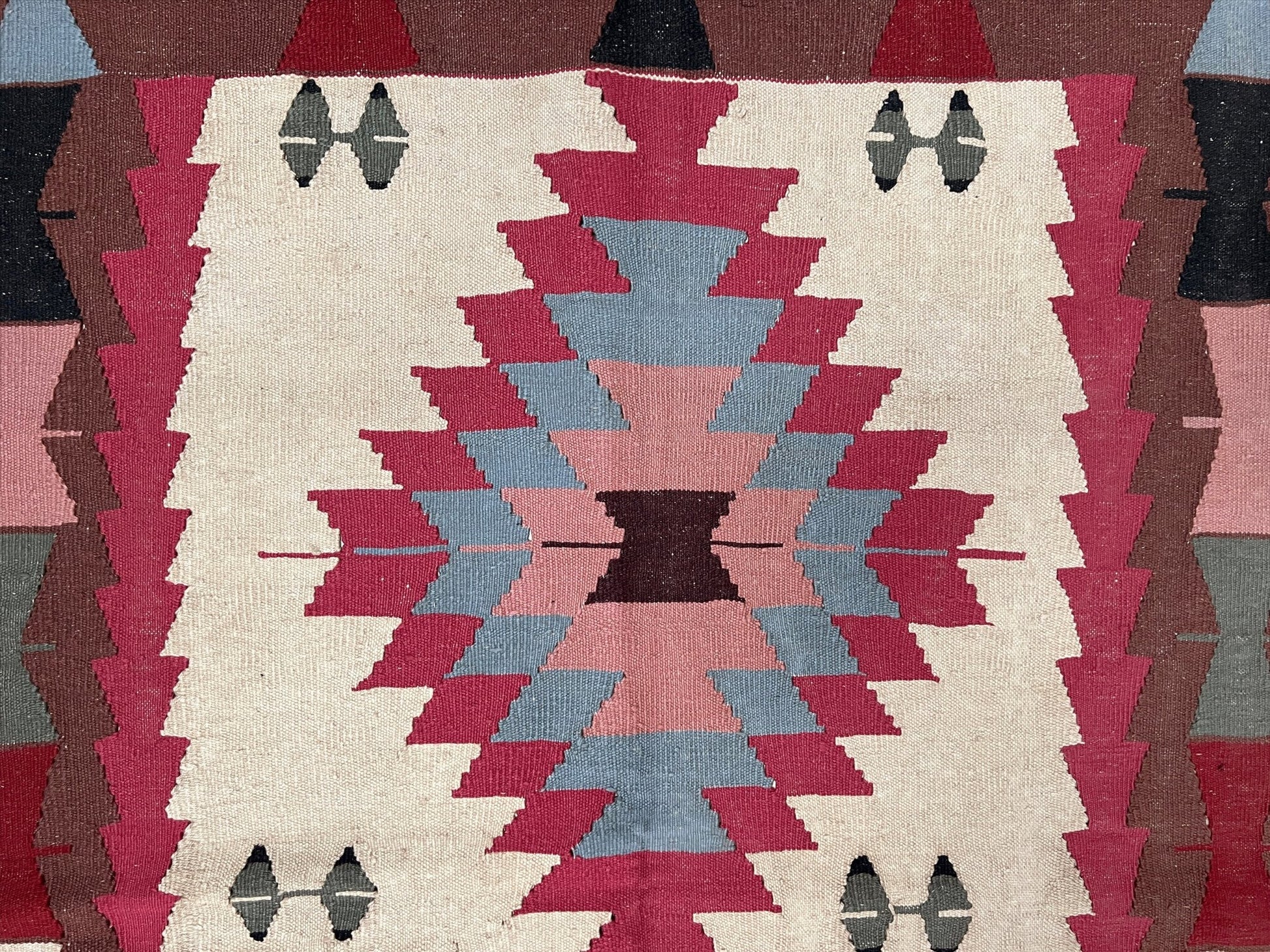 Navajo style flatweave Turkish Kilim rug shop san francisco bay  area. Handmade small wool carpet. Buy handmade rugs online