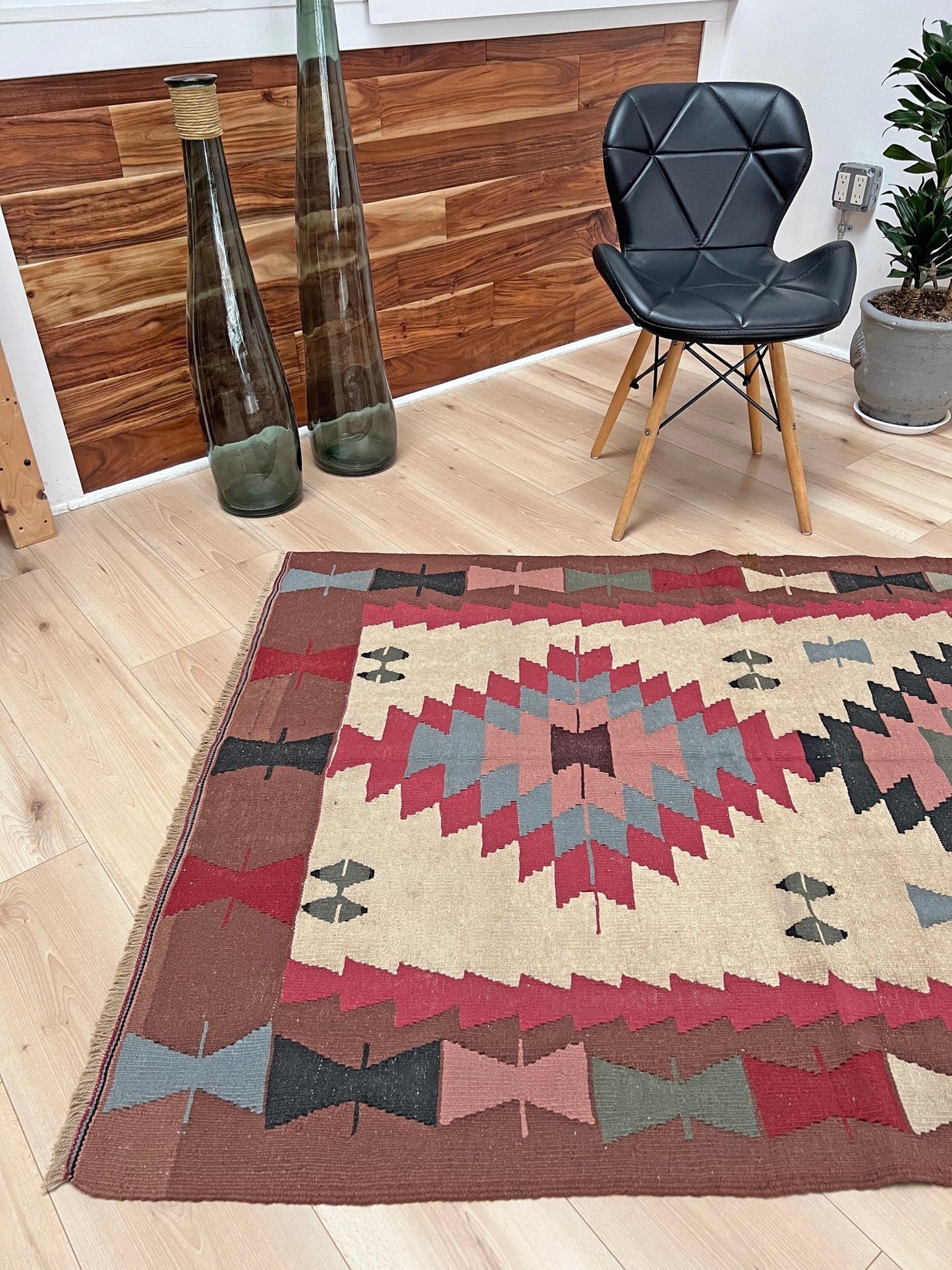 Navajo style flatweave Turkish Kilim rug shop san francisco bay  area. Handmade small wool carpet. Buy handmade rugs online