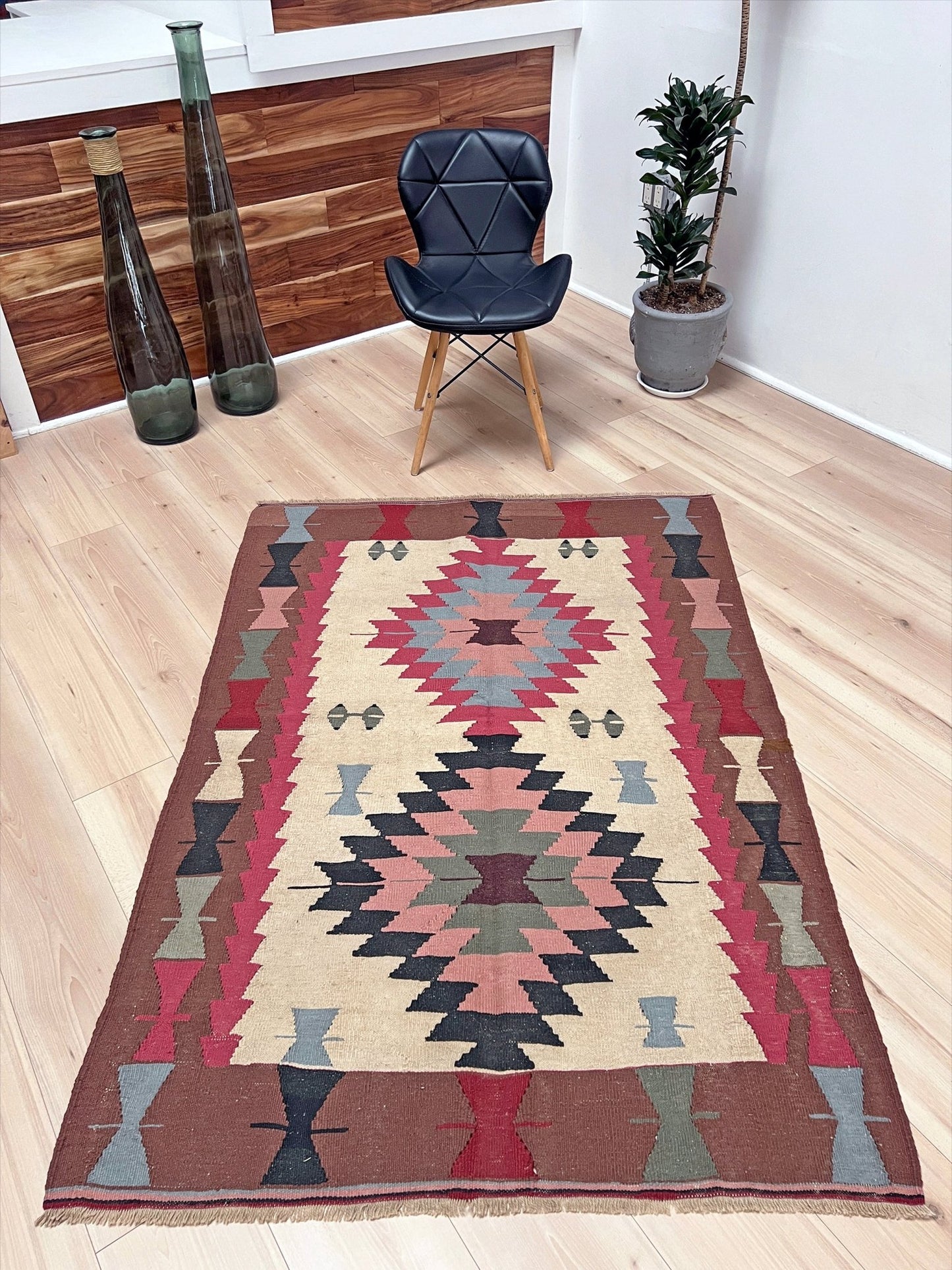 Navajo style flatweave Turkish Kilim rug shop san francisco bay  area. Handmade small wool carpet. Buy handmade rugs online