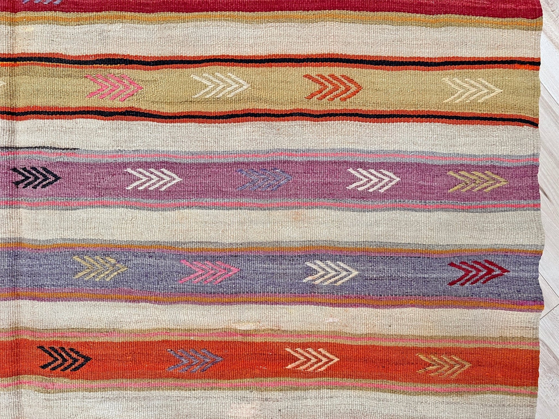 Vintage turkish kilim rug shop bay area. Handmade vibrant rug in living room setting. 6x8 handmade wool rug.  Kilim shop san francisco bay area berkeley california.