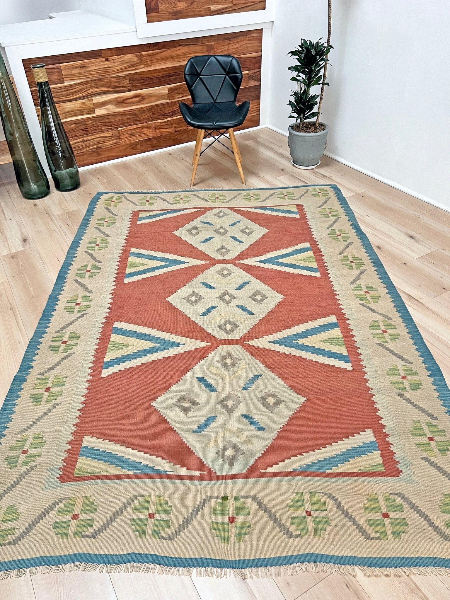 Turkish kilim rug shop san francisco bay area. Flatweave wool handmade rug for living room bedroom nursery kitchen dining. Buy turkish kilim online free shipping