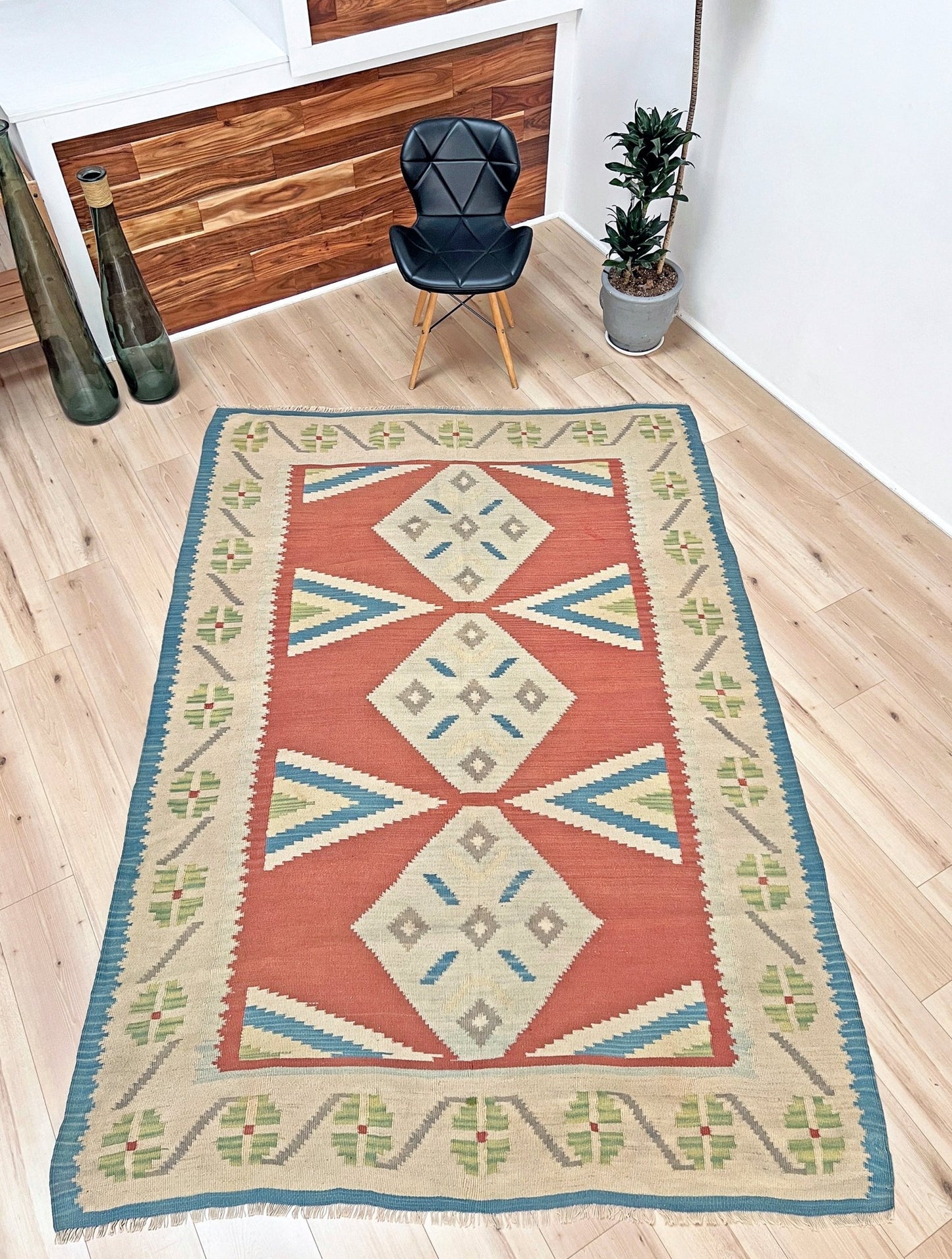 Turkish kilim rug shop san francisco bay area. Flatweave wool handmade rug for living room bedroom nursery kitchen dining. Buy turkish kilim online free shipping