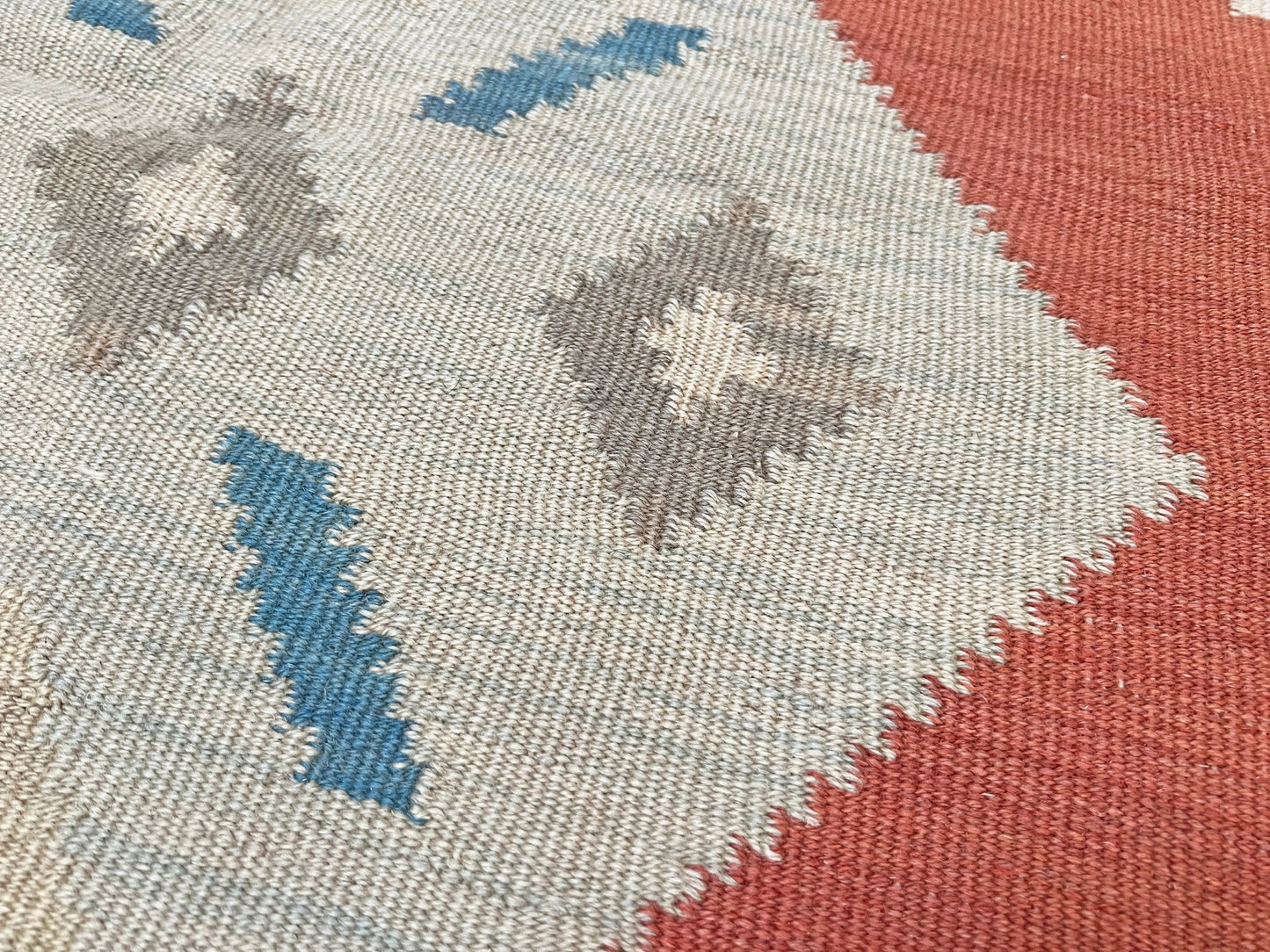 Turkish kilim rug shop san francisco bay area. Flatweave wool handmade rug for living room bedroom nursery kitchen dining. Buy turkish kilim online free shipping