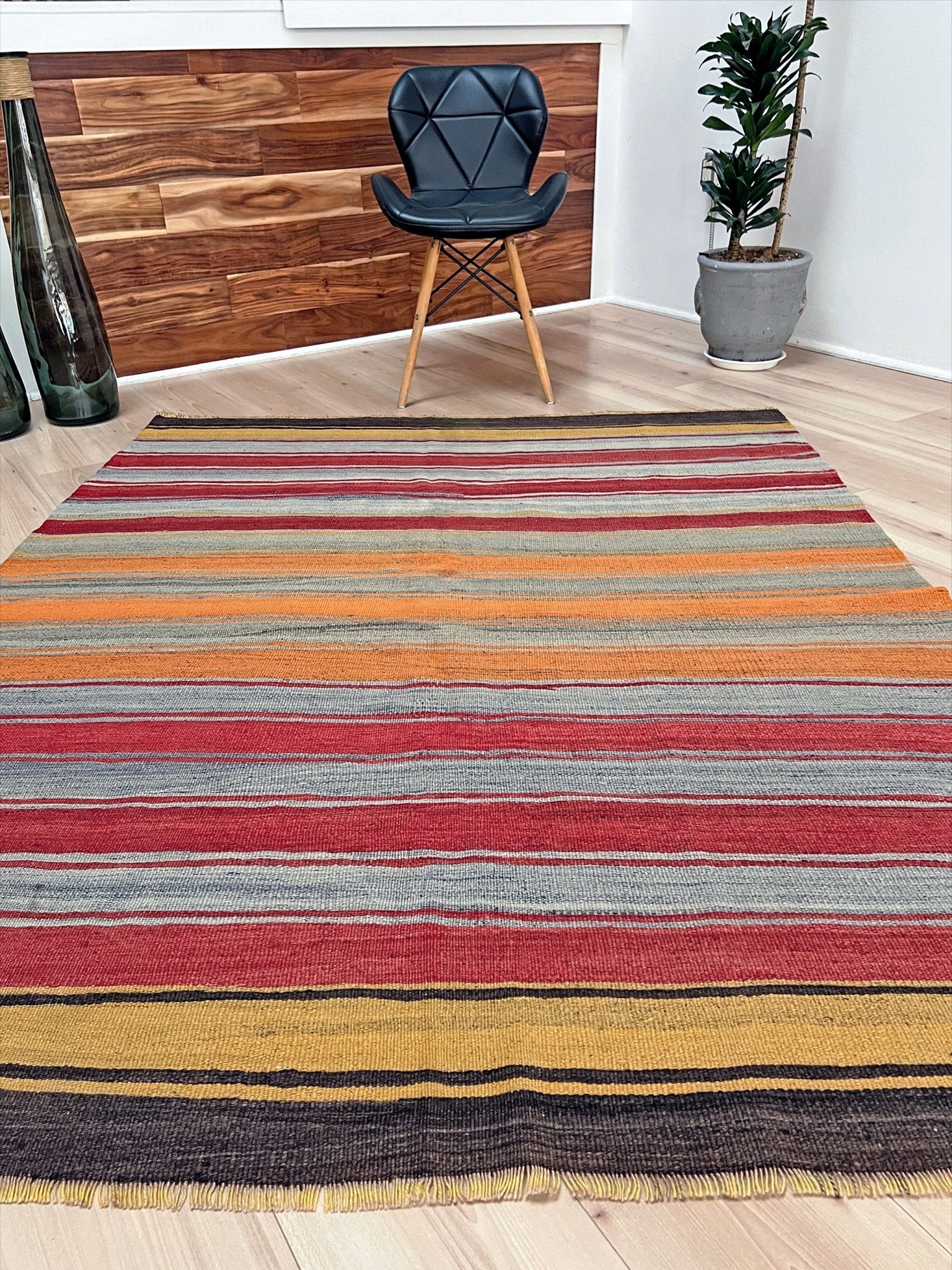 Striped flatweave rug. 5x7 turkish kilim rug shop san francisco bay area. Buy rug online free shipping.