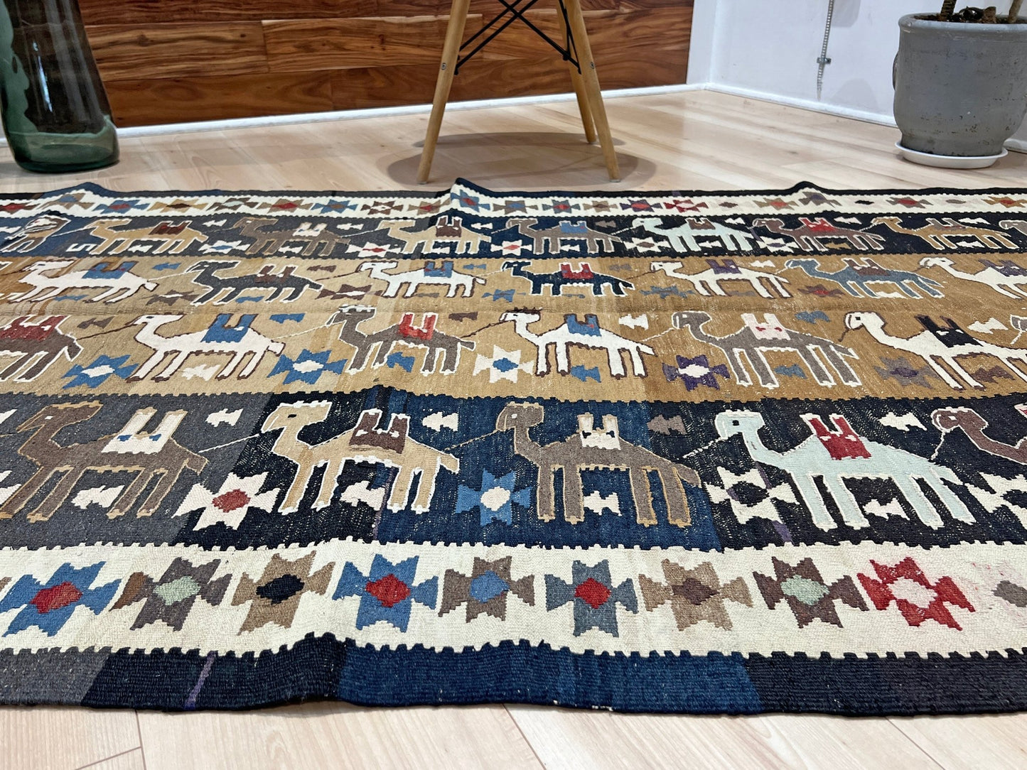  camel caravan persian vintage kilim rug shop san francisco bay area. Oriental rug shop. Buy handmade wool flatweave rug carpet.