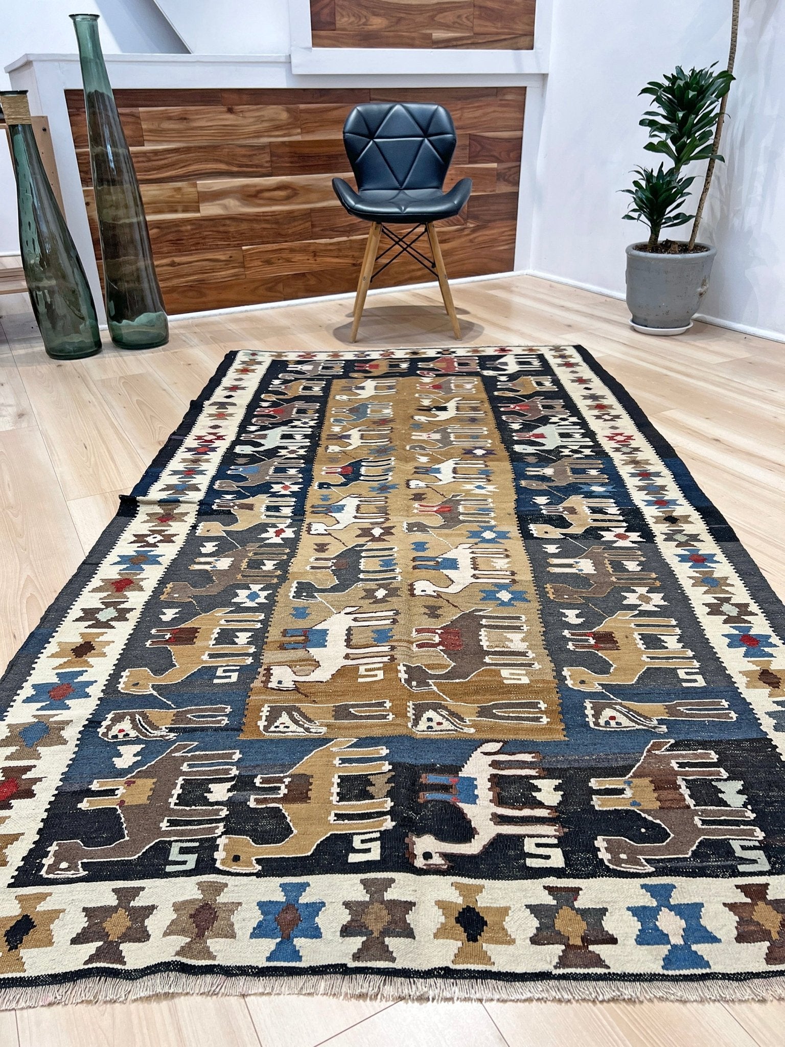  camel caravan persian vintage kilim rug shop san francisco bay area. Oriental rug shop. Buy handmade wool flatweave rug carpet.