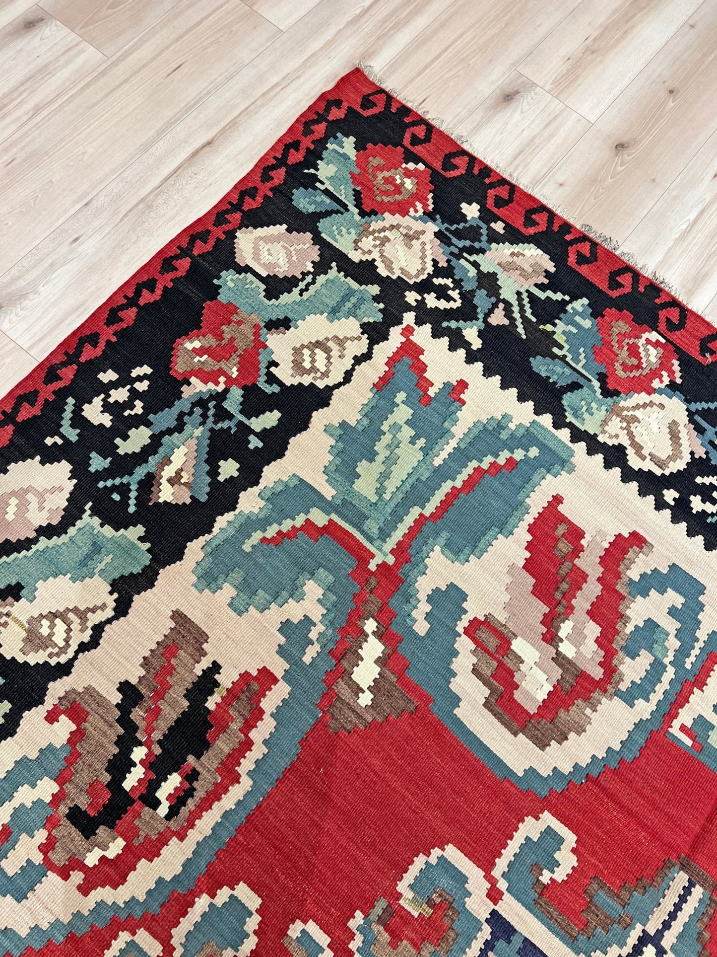 Bessarabian Large Kilim Rug. European Kilim Rug Shop San Francisco bay area. Buy Oriental rugs buy rugs online free shipping