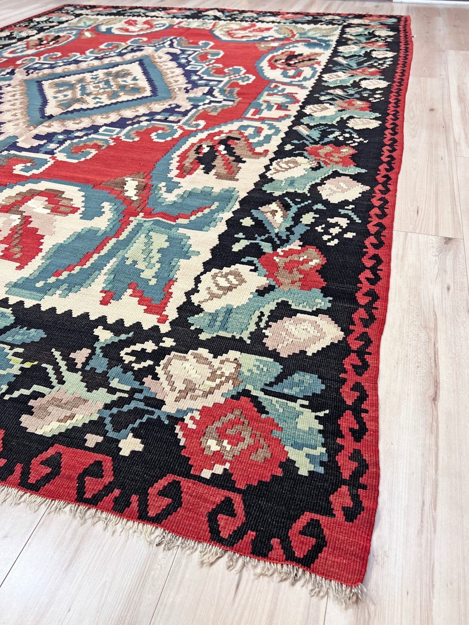 Bessarabian Large Kilim Rug. European Kilim Rug Shop San Francisco bay area. Buy Oriental rugs buy rugs online free shipping