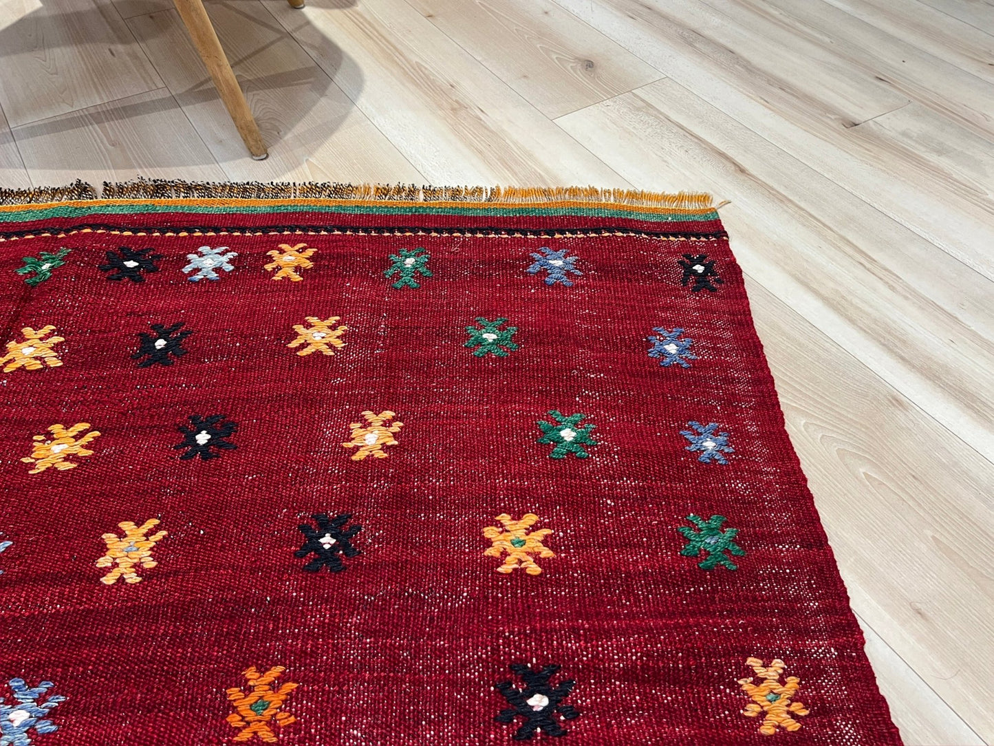 flower vintage turkish kilim rug shop san francisco bay area. Buy handmade wool rug online.