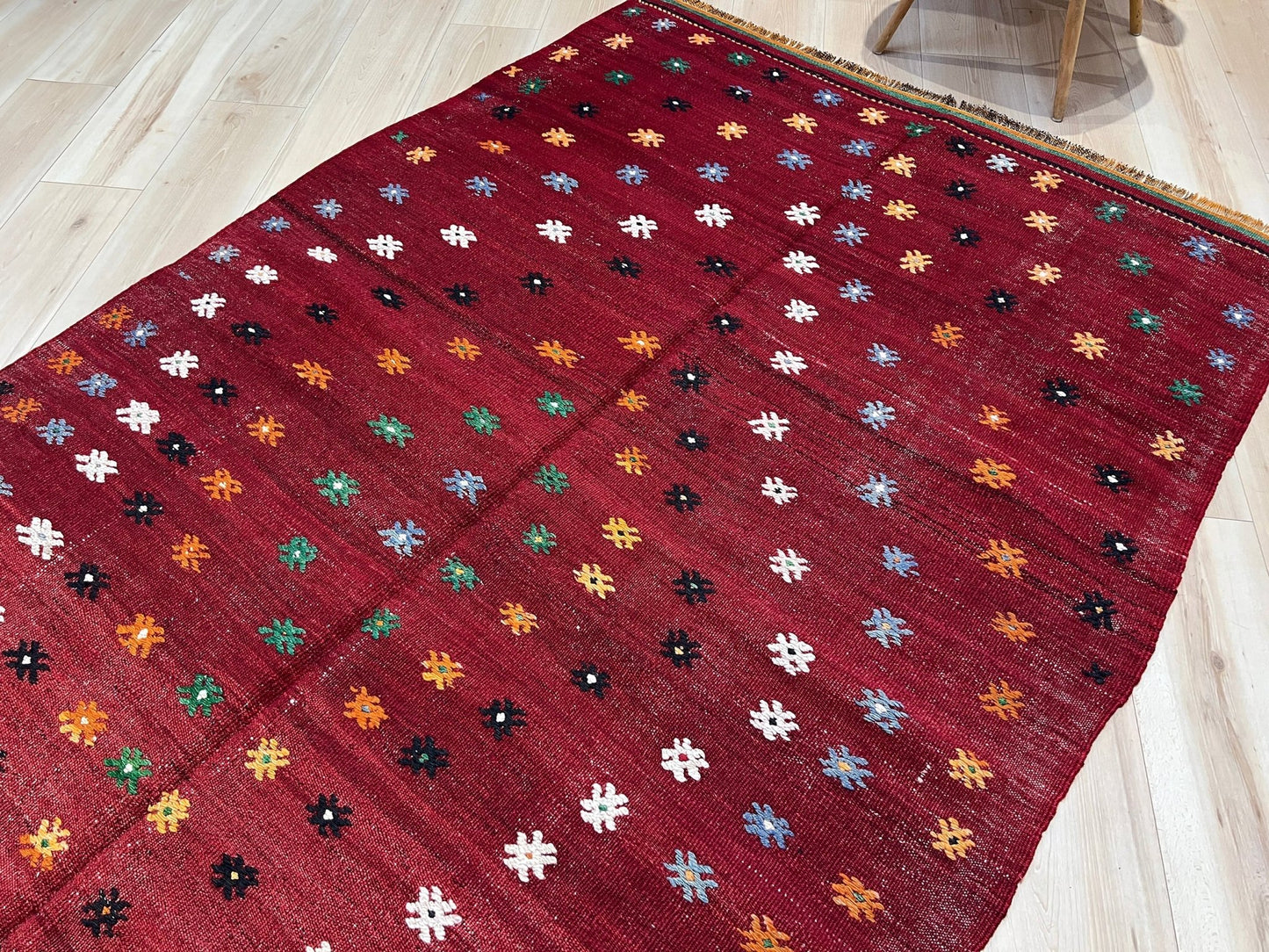 flower vintage turkish kilim rug shop san francisco bay area. Buy handmade wool rug online.