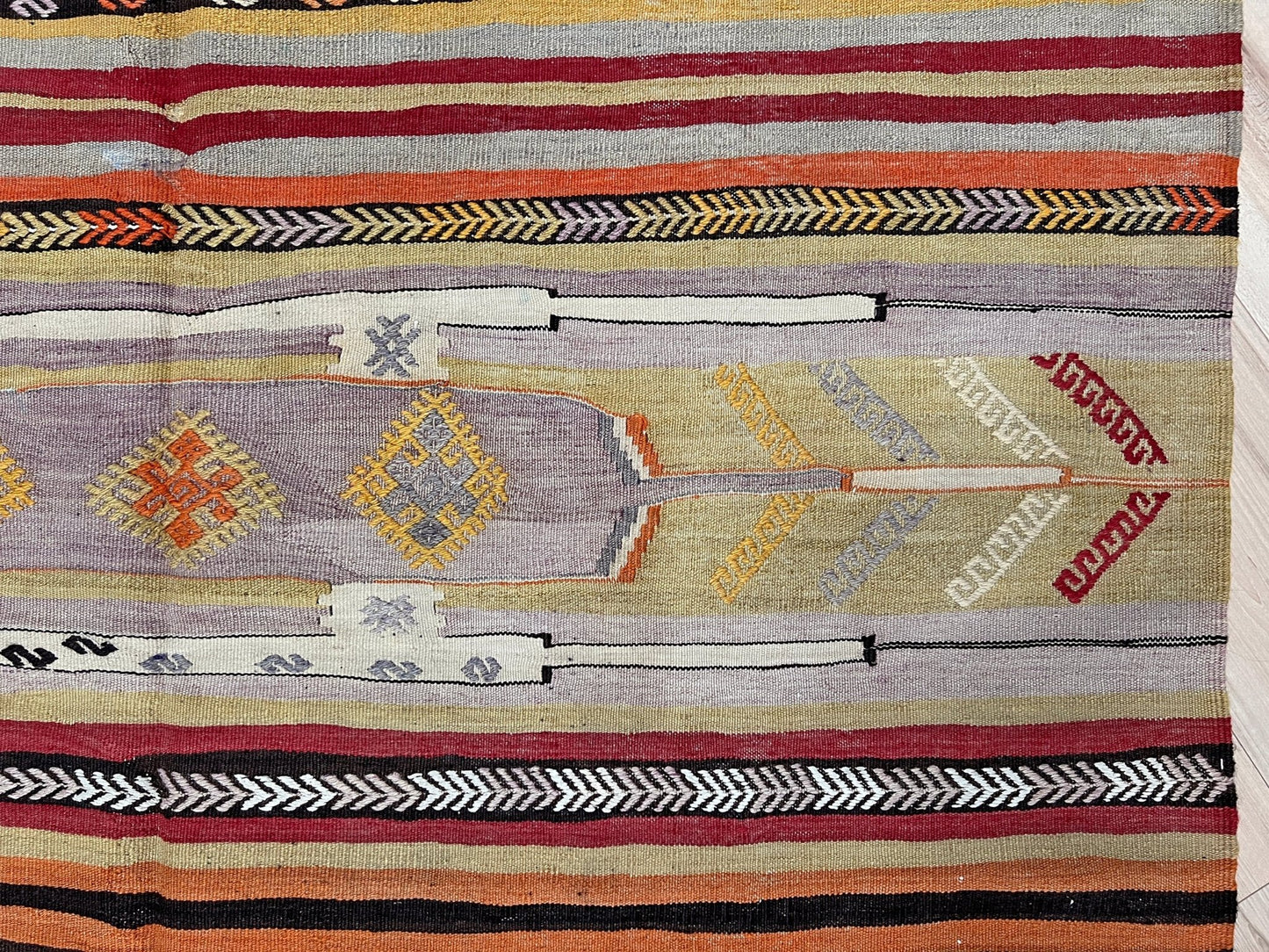 Sivas lambali turkish kilim rug shop San francisco bay area. Handmade vintage wool flatweave rug. Vibrant turkish striped rug.