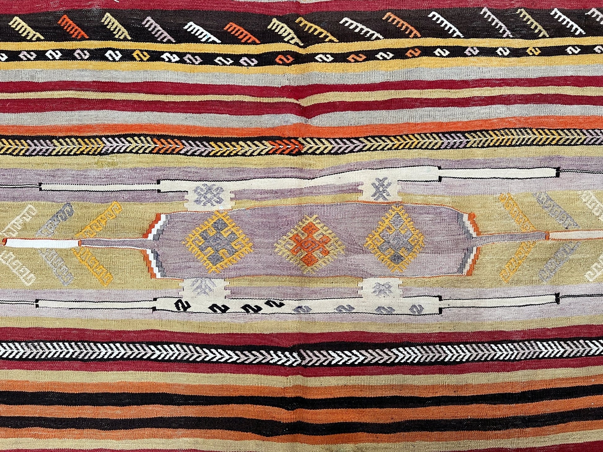 Sivas lambali turkish kilim rug shop San francisco bay area. Handmade vintage wool flatweave rug. Vibrant turkish striped rug.