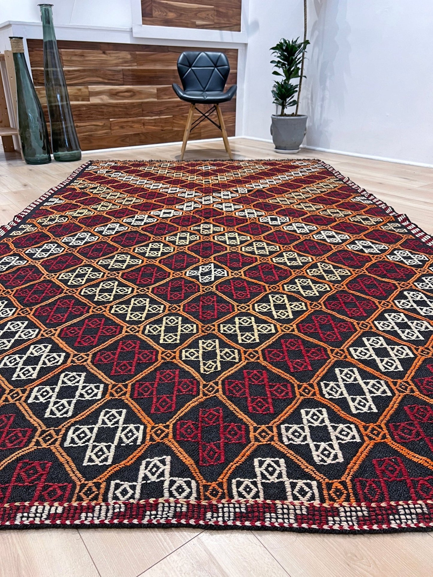 konta cicim turkish kilim rug shop san francisco bay area.  Handmade large wool flatweave rug. Buy rug online. 