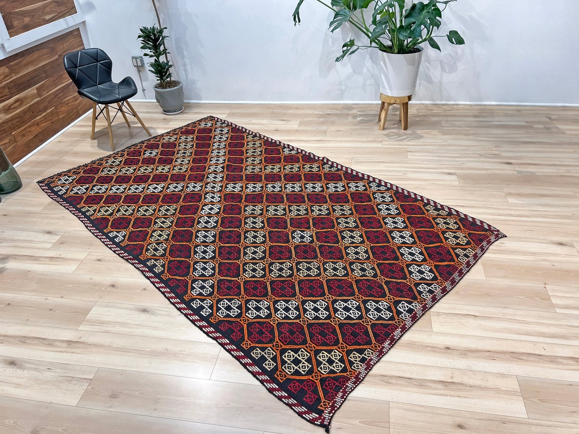 konta cicim turkish kilim rug shop san francisco bay area.  Handmade large wool flatweave rug. Buy rug online. 