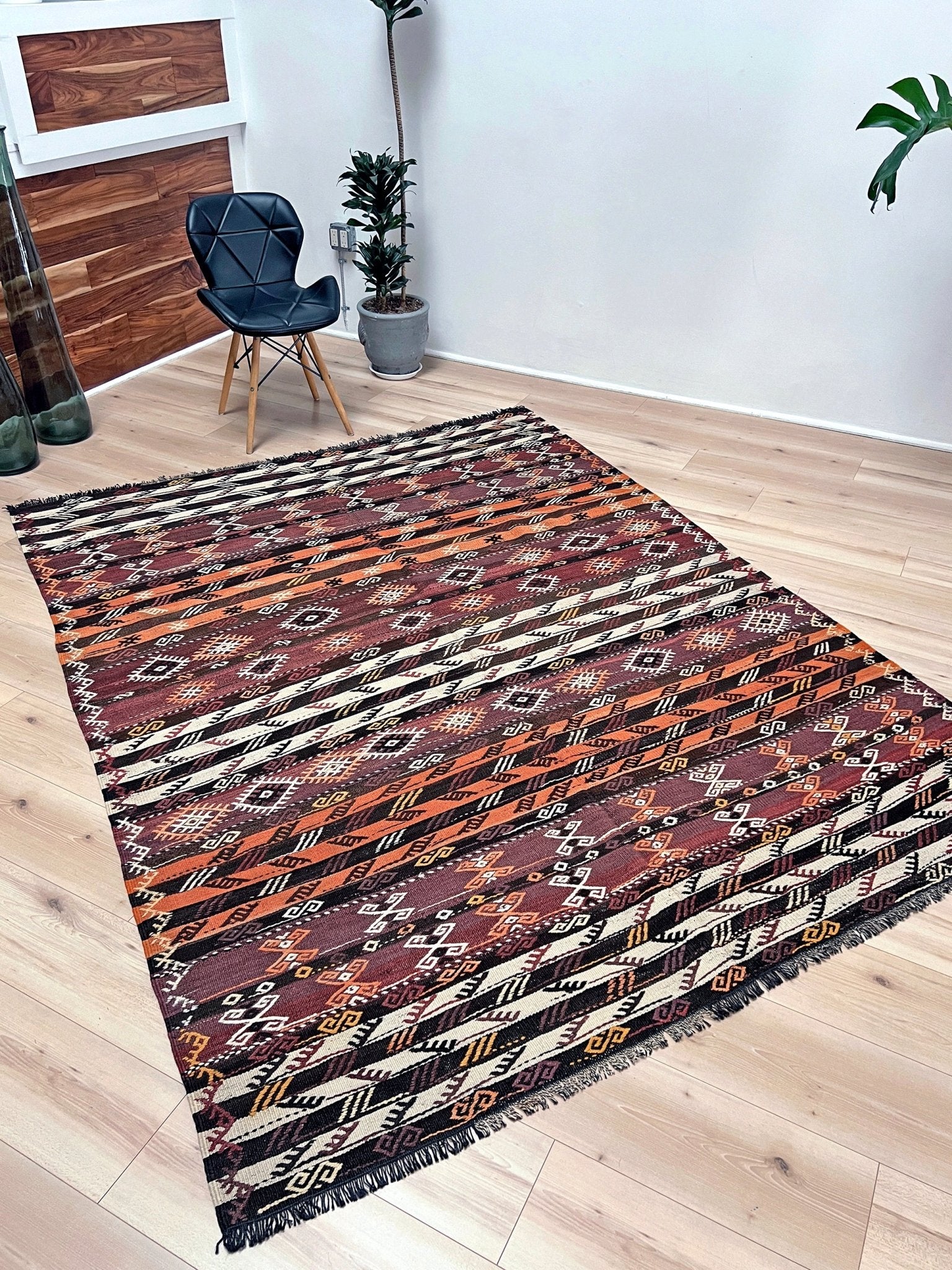 Kars vintage turkish handmade kilim rug shop san francisco. 6x8 flatweave rug for living room besrrom dining. Buy handmade wool rug.